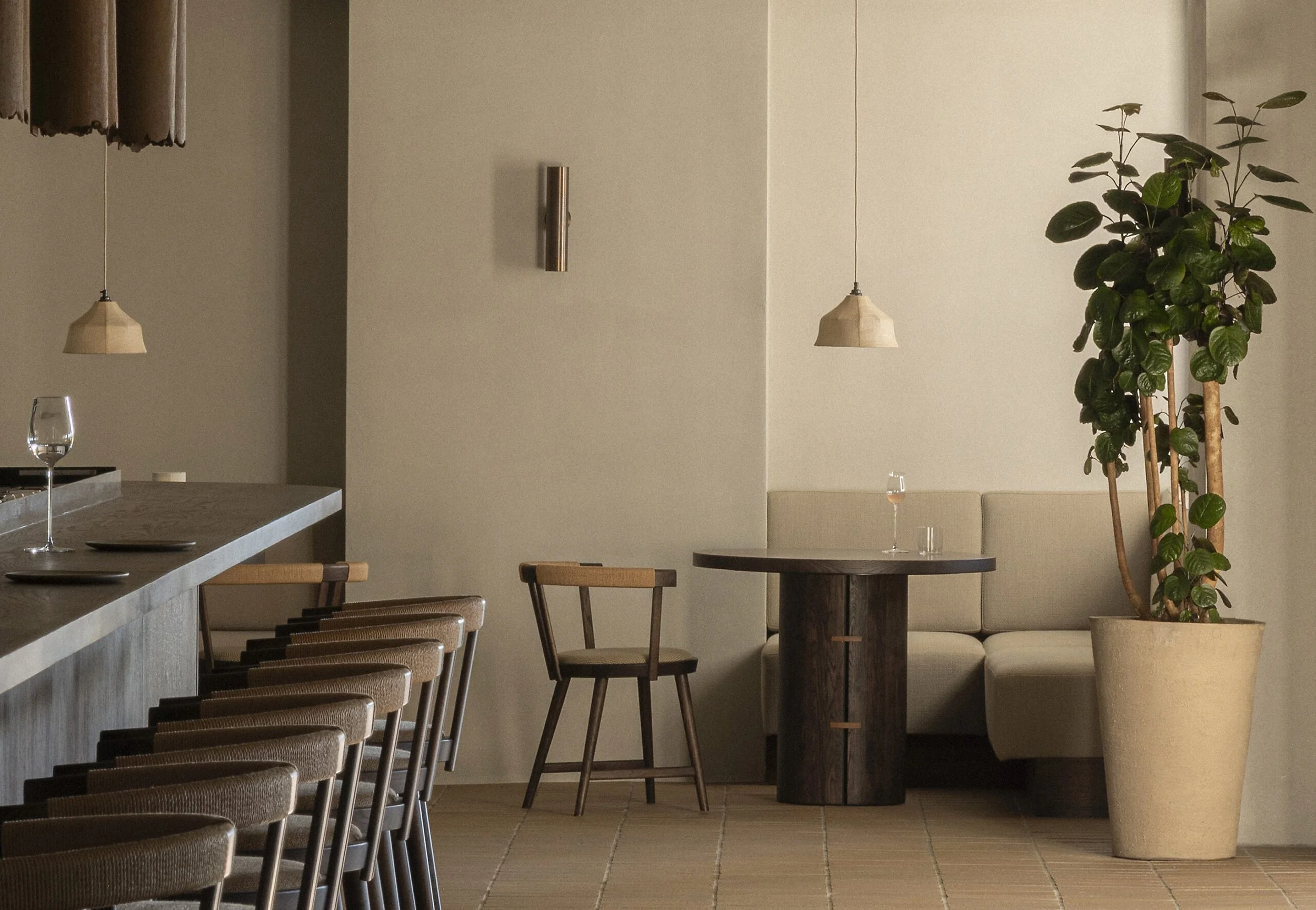 The N-DC06 Dining Chair