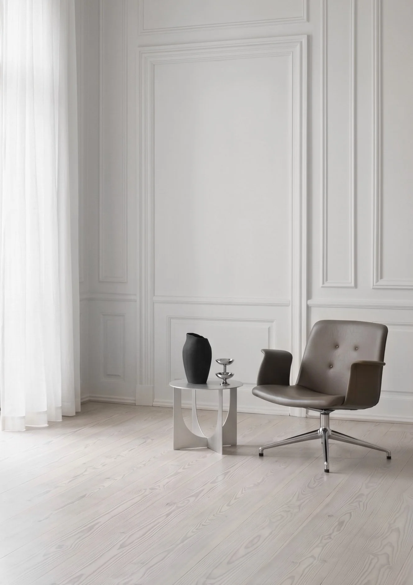 The Primum Lounge Chair