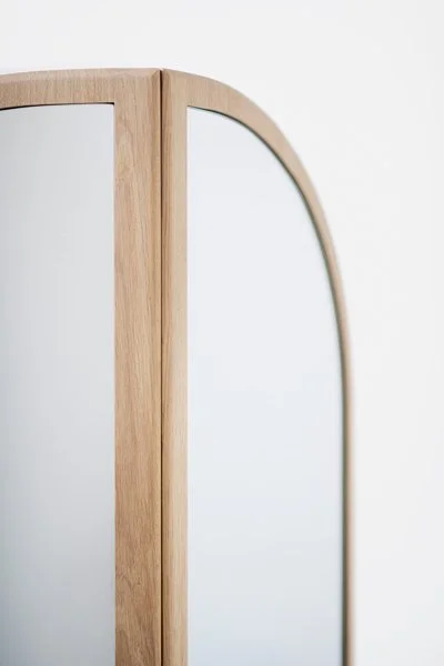 The Cabine Mirror