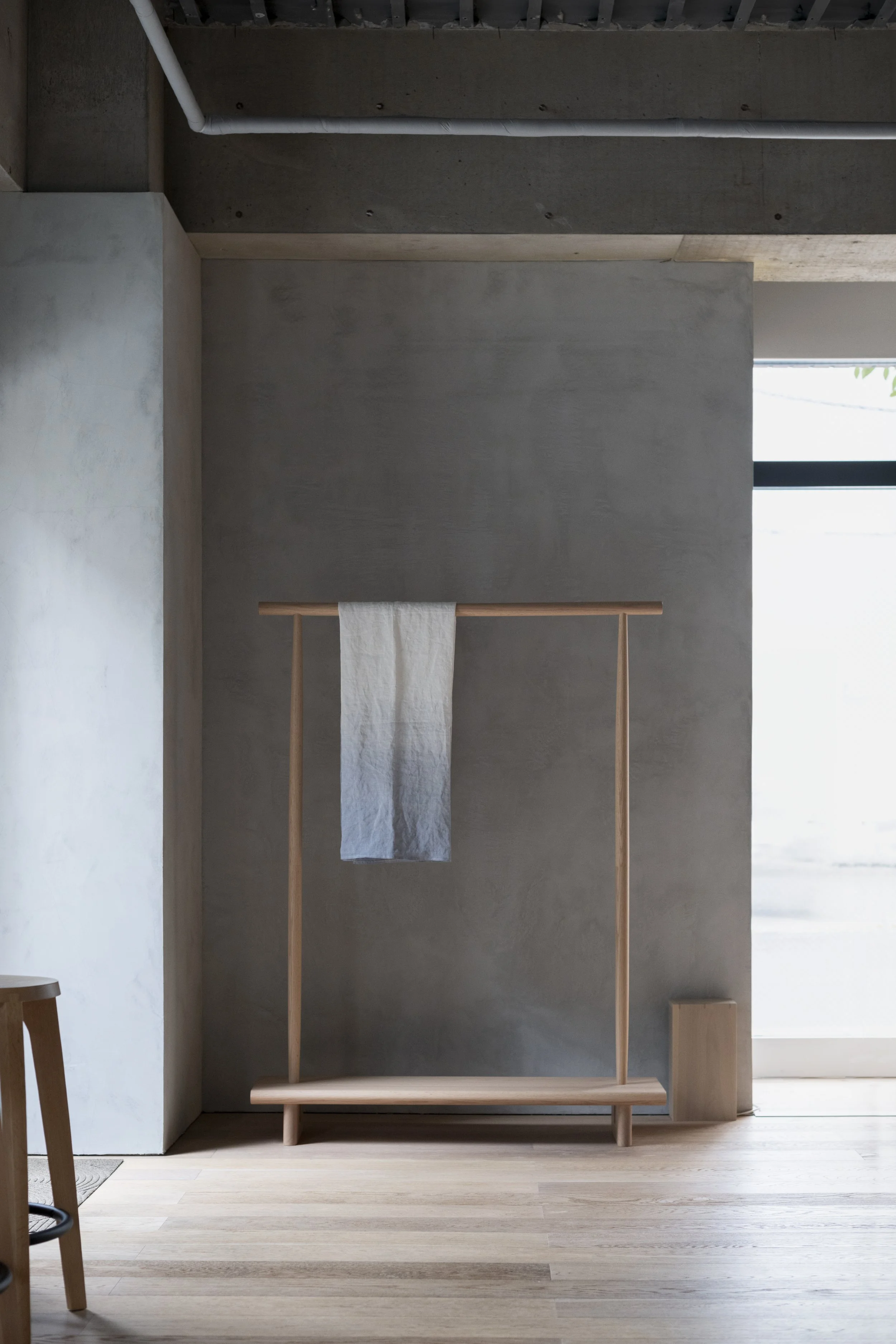 Kata Coat Stand