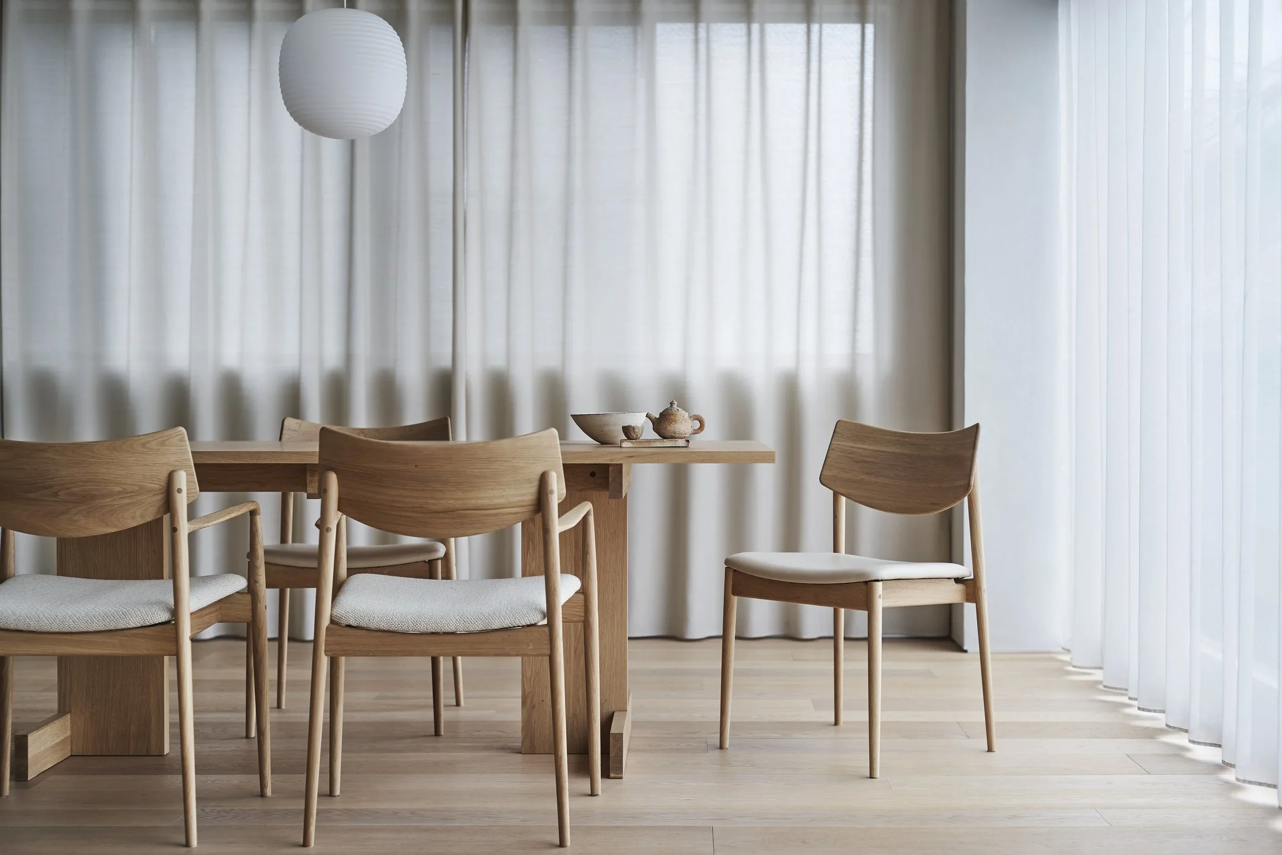 The A-DC03 Chair