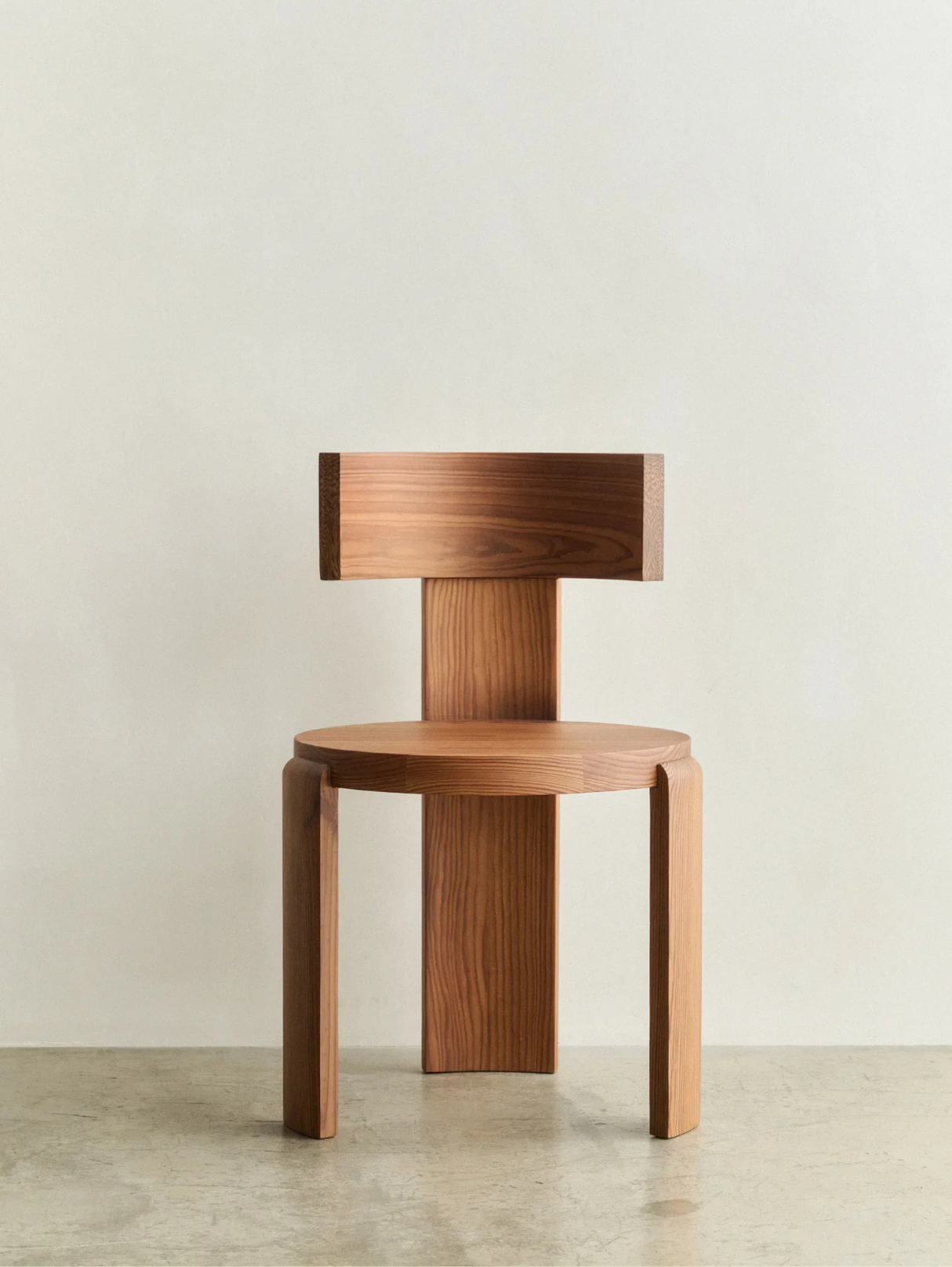 Spina Chair in Pine.png
