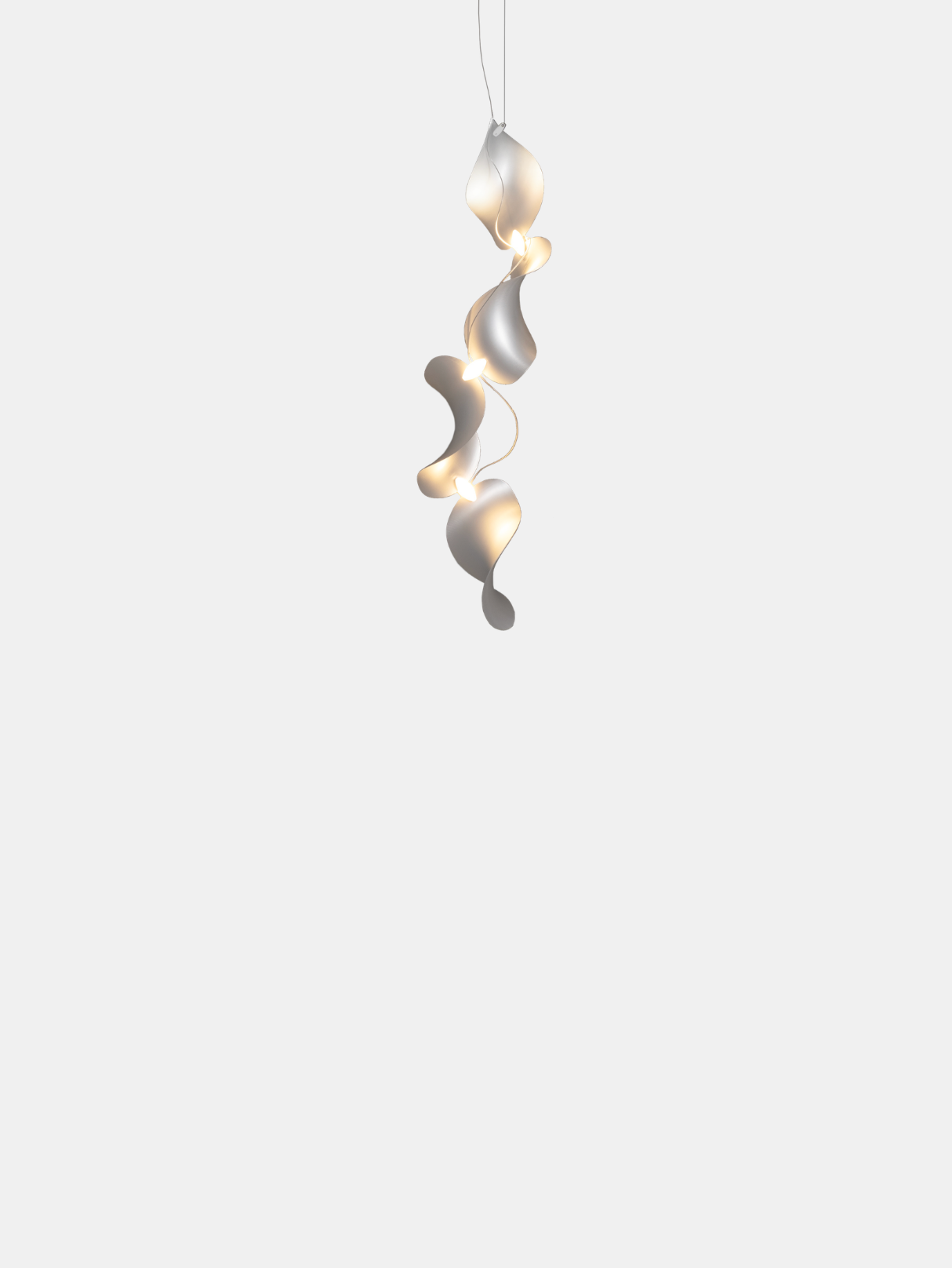 Dune 4 Vertical Line - Silver.png