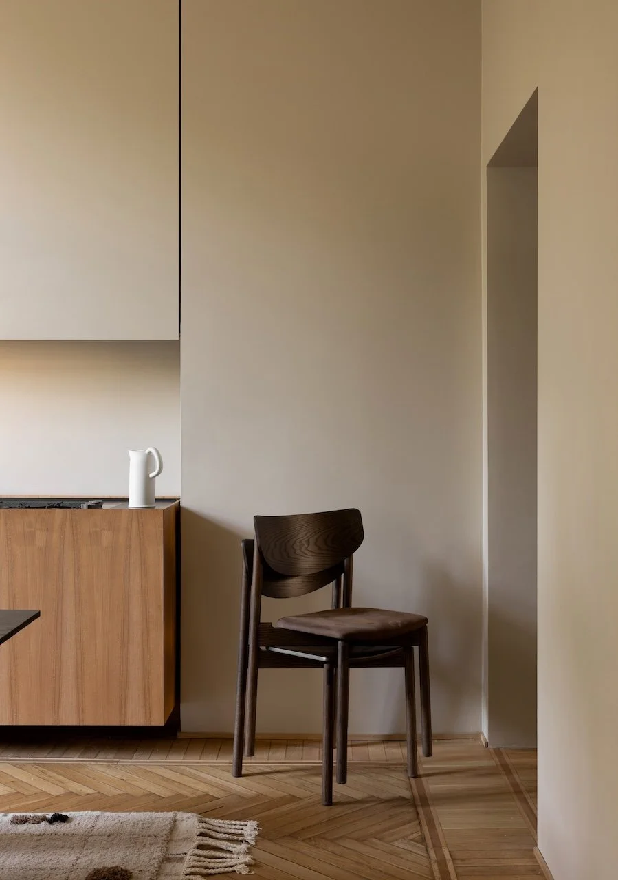 The Hane Chair