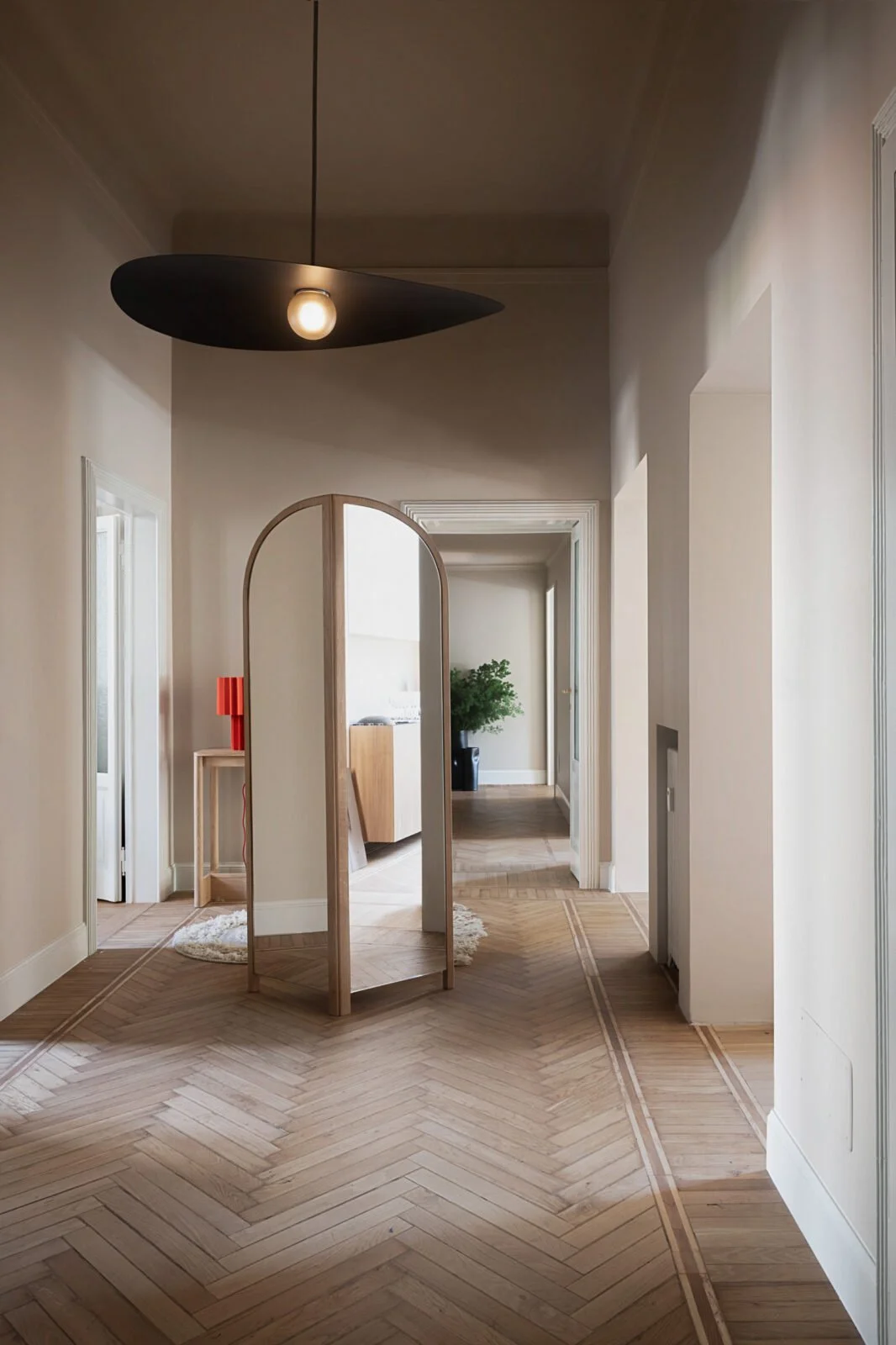 The Cabine Mirror
