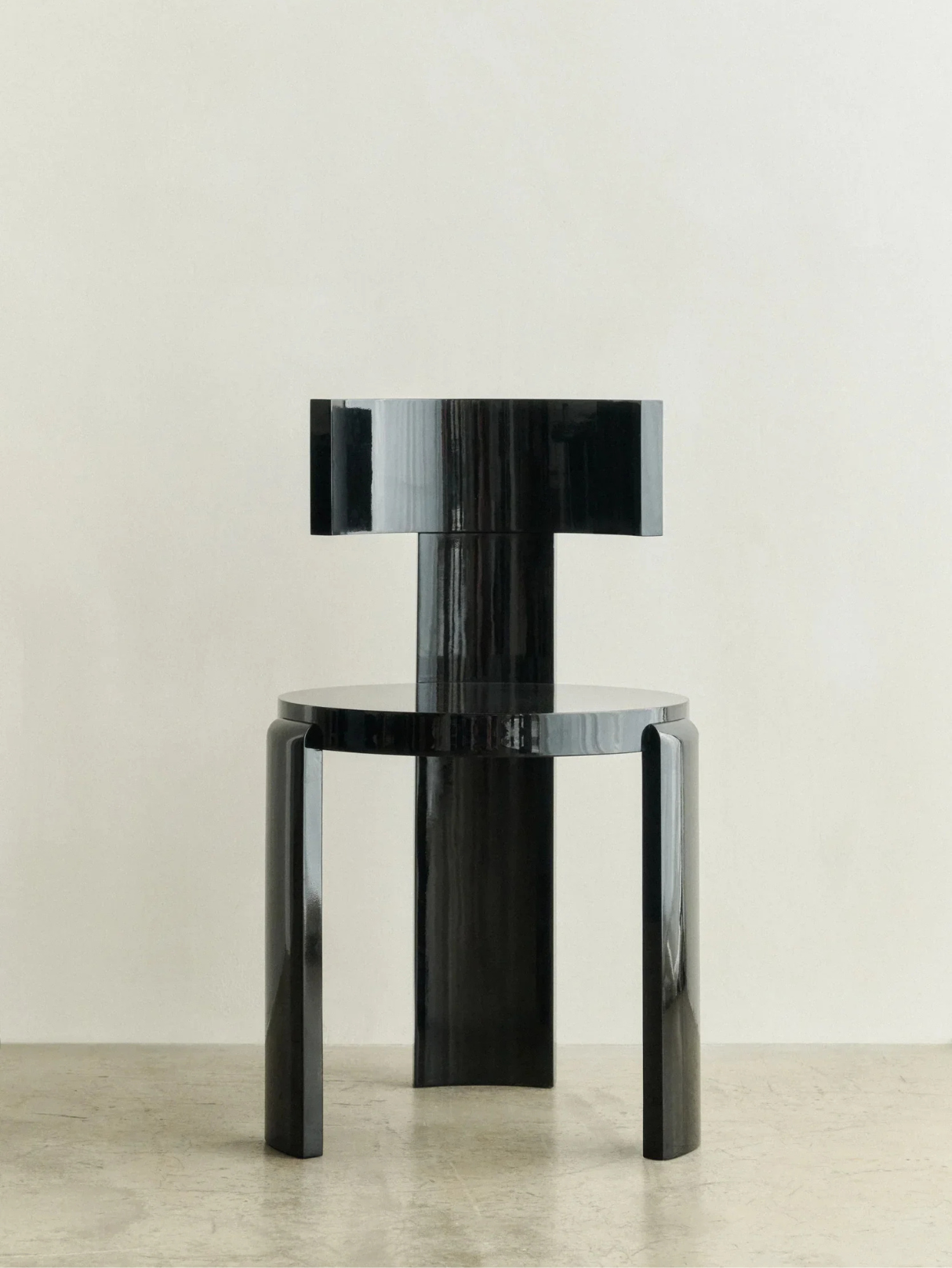 Spina Chair in Black Lacquer.png