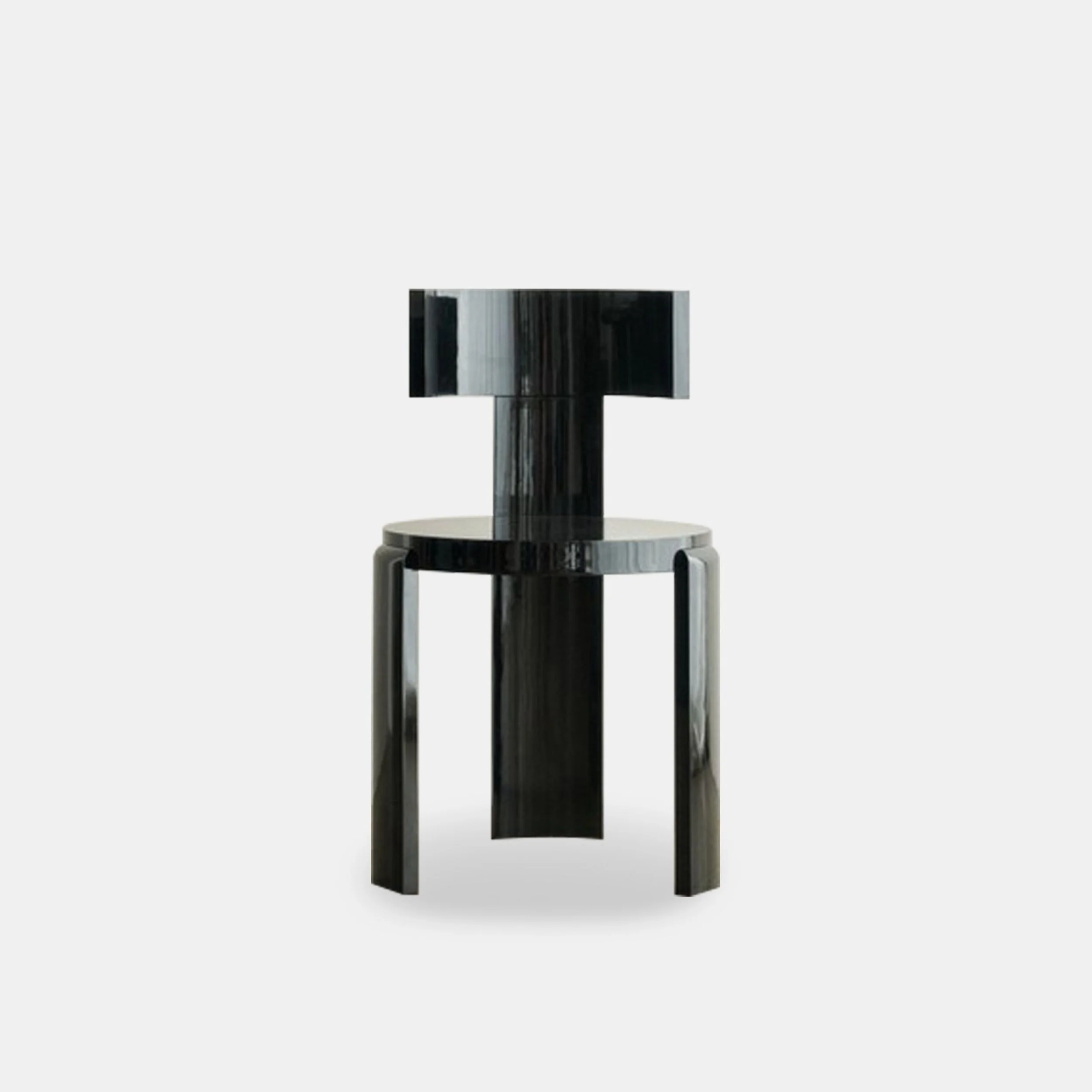 The Spina Chair