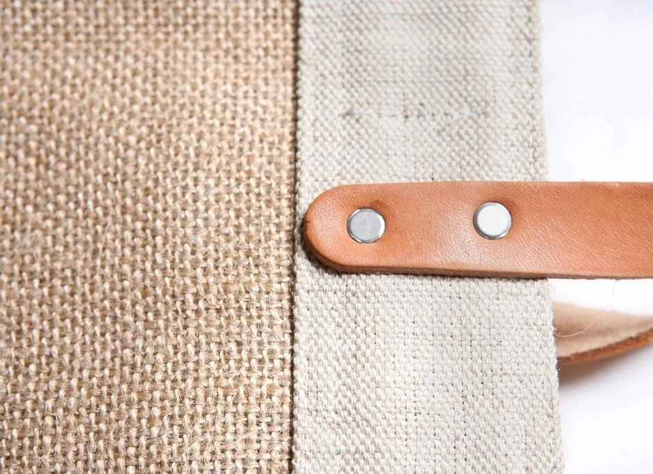 apolis-clare-v-market-bag-detail11_600x600@2x.jpg