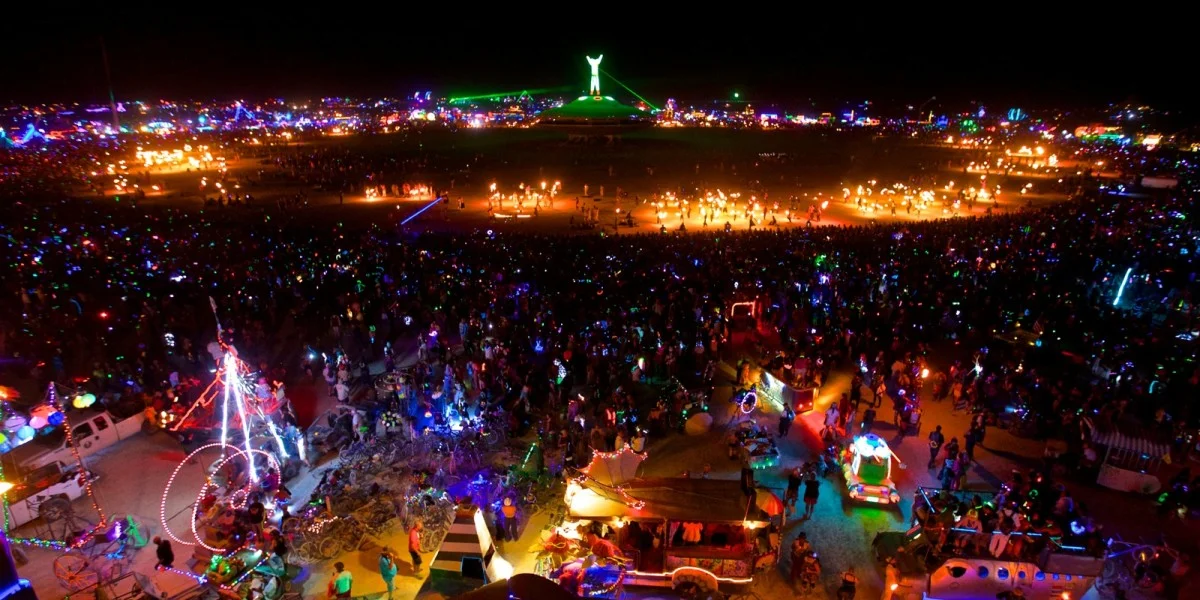 Burning_Man_Lumières_57d00b0418db4.jpg