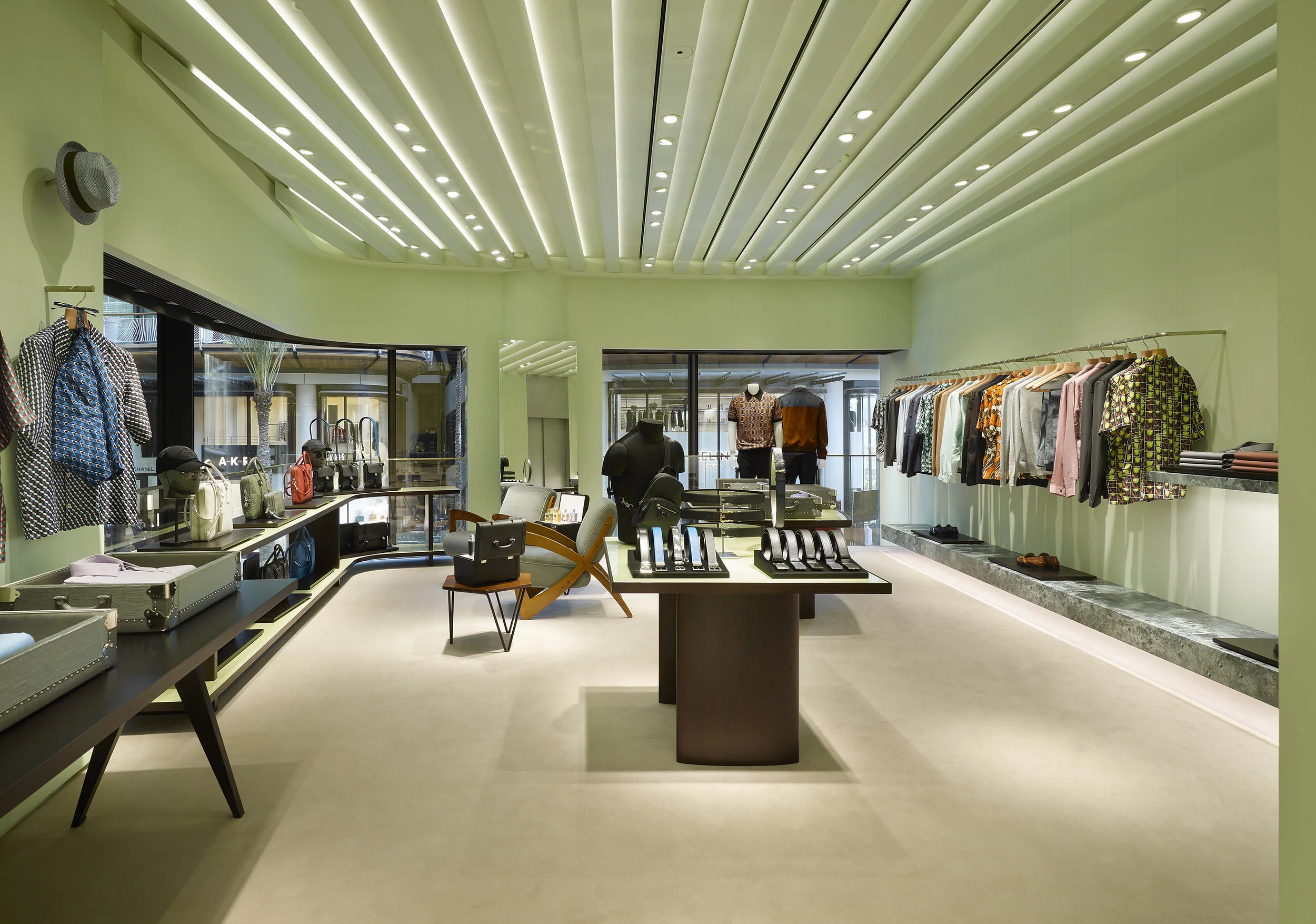 Prada-Monte-Carlo_man-store_06.jpg
