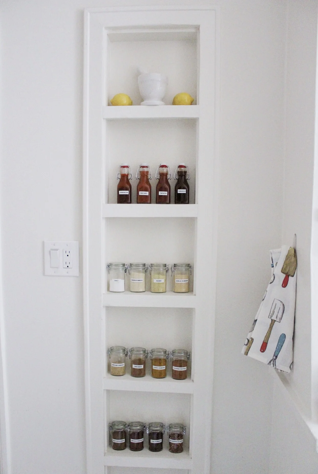  How to Organize Your Kitchen Spices