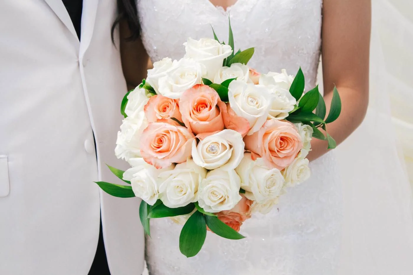 Peach vs. Coral Colour names can be confusing — Budget Blooms