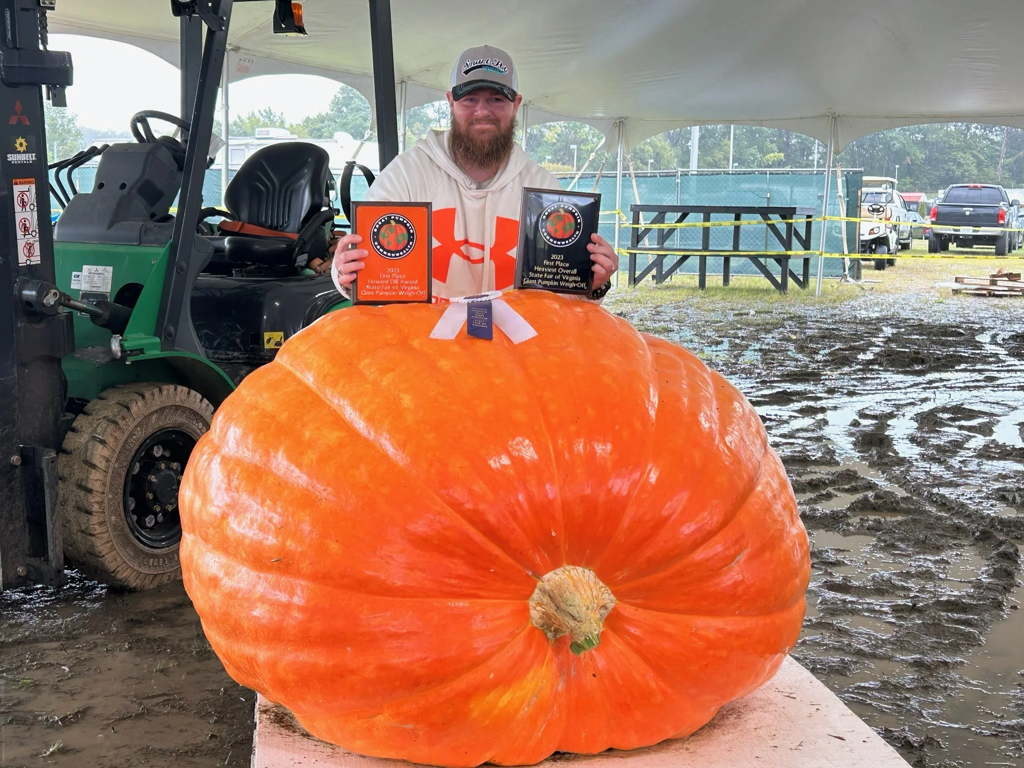385 Ryan Cook Pumpkin Boats