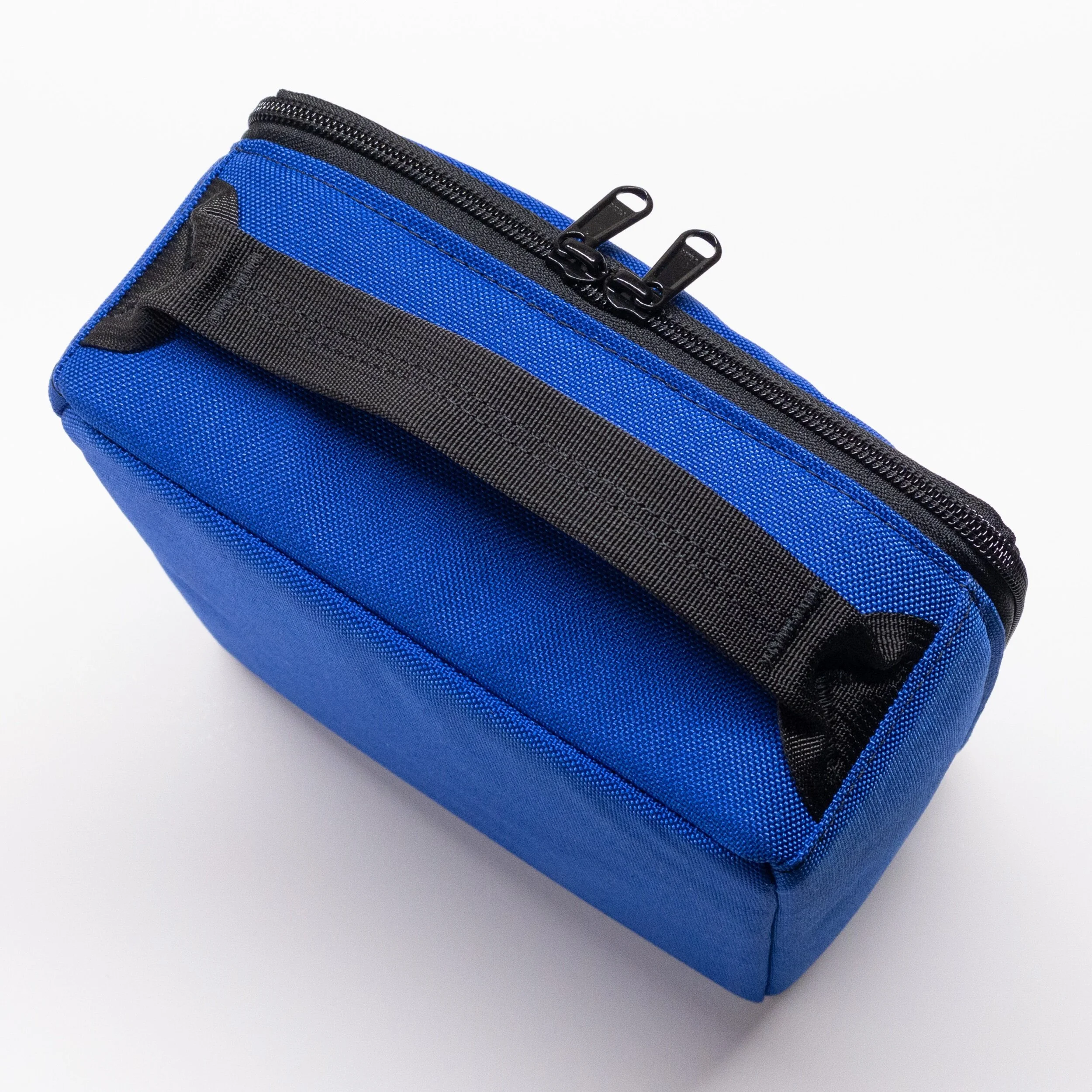 A98AF75E-1A35-4762-8DF4-CF7DBD4D271F