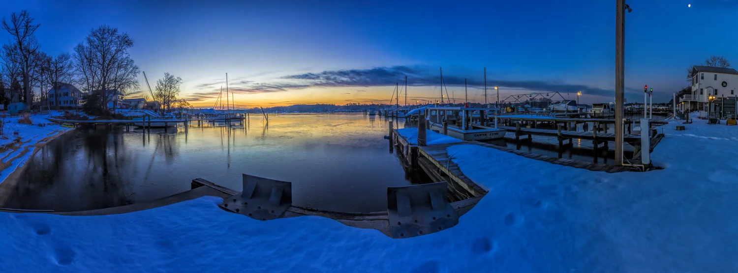 2016-01-28-rock creek marina-sunrise-pano-2.jpg