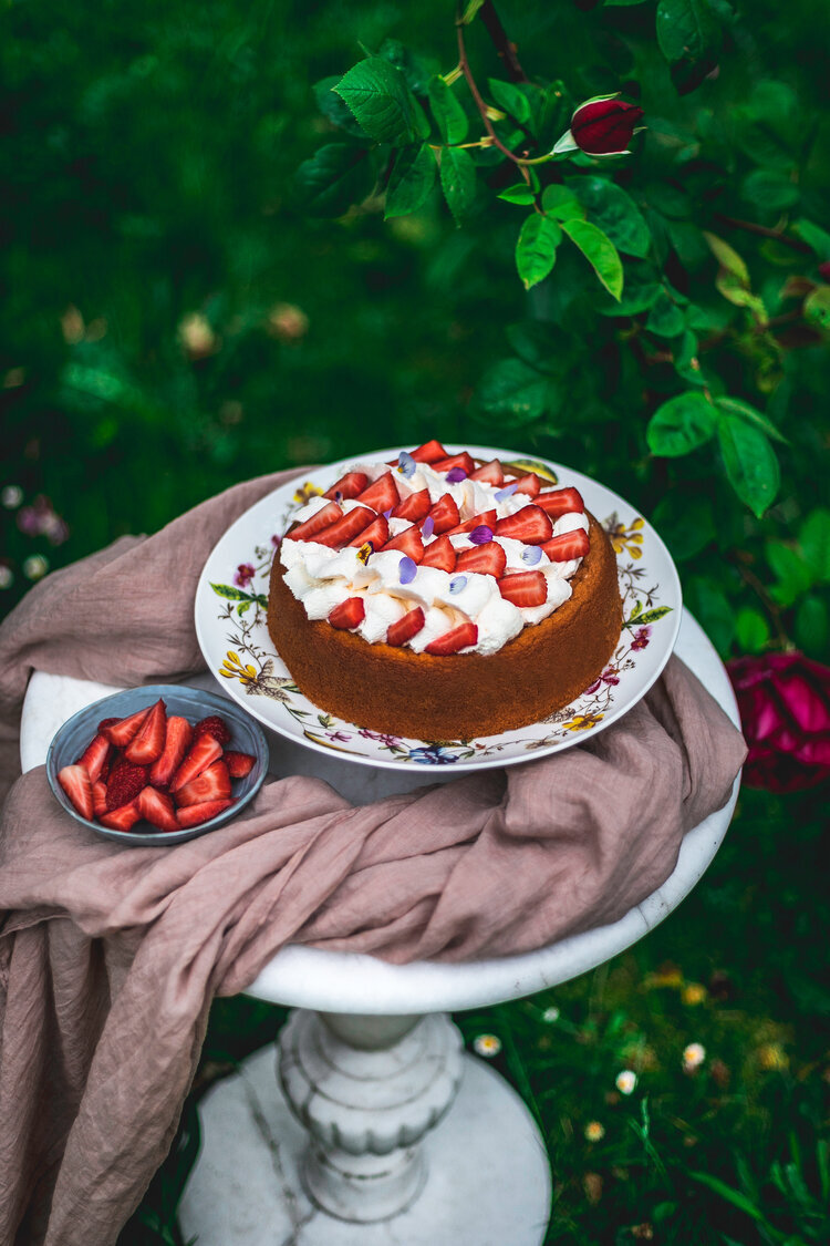 gâteau+chantilly+vanille+et+fraises.jpg