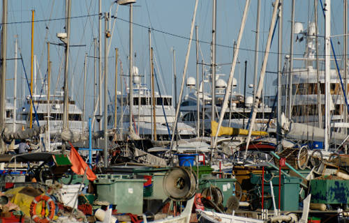 superyachts_and_fishing_boats.jpg