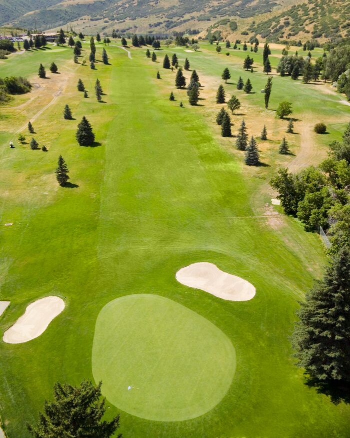 Hole 5, Par 5, 595 yards