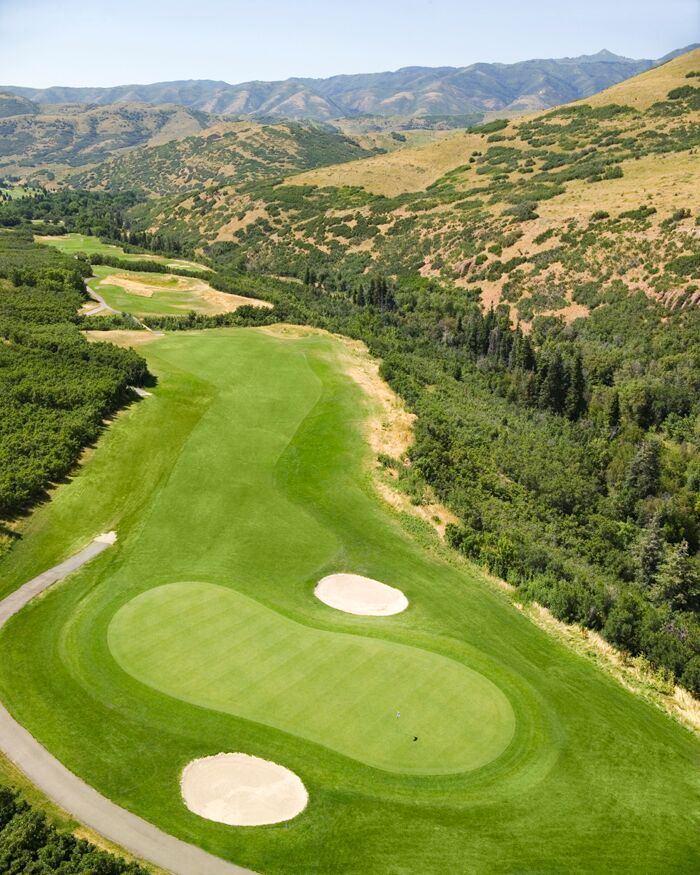 Hole 12, Par 4, 400 yards
