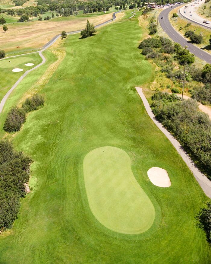 Hole 1, Par 5, 513 yards