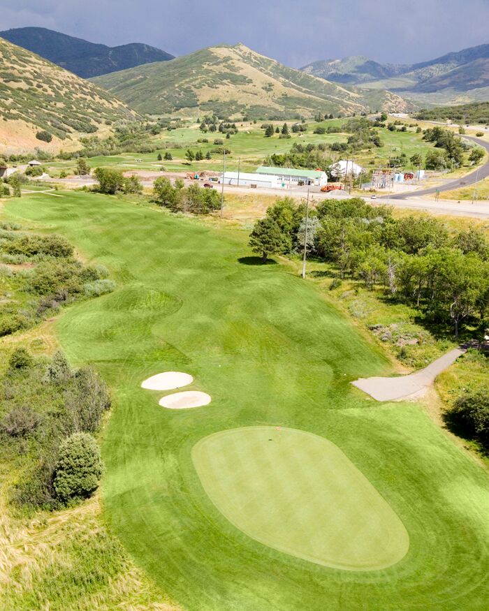 Hole 11, Par 4, 407 yards