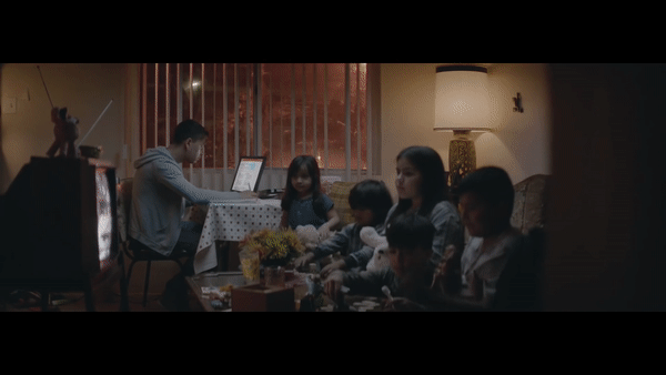 ezgif.com-video-to-gif (4).gif