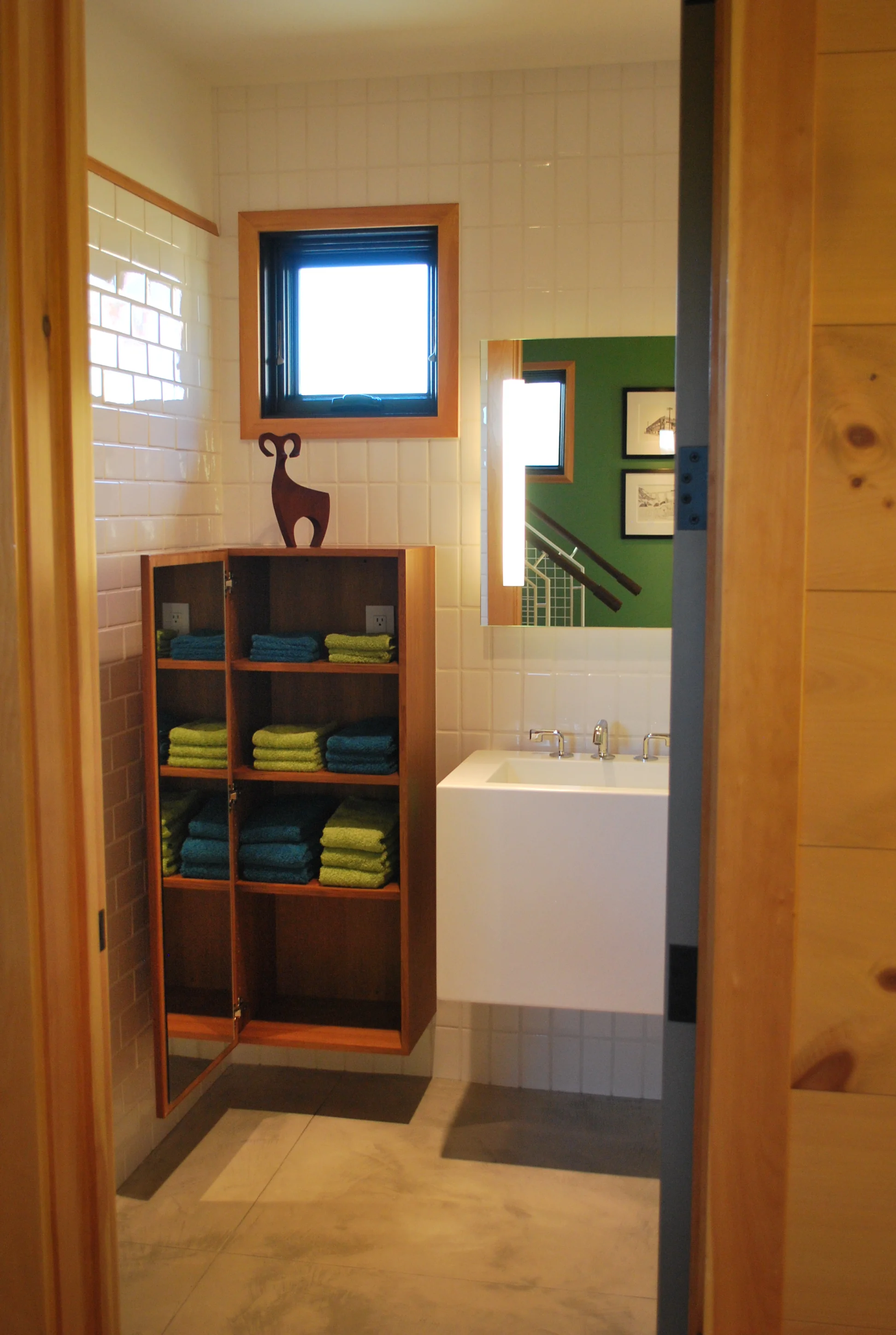 Farm Pool House Bath