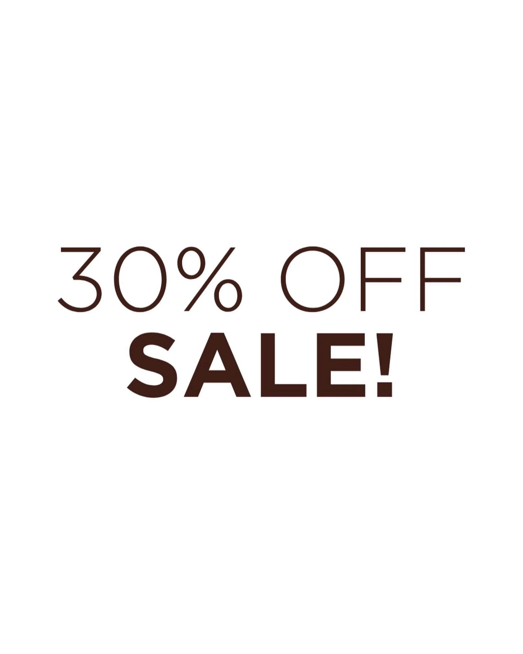 30% off starts NOW 🤎 @shoesatsurrey 

Sandals to sneakers to mules ++ shop sale shoes + bags this Memorial Day weekend. 

#shoesale #memorialdayweekend #summershoes