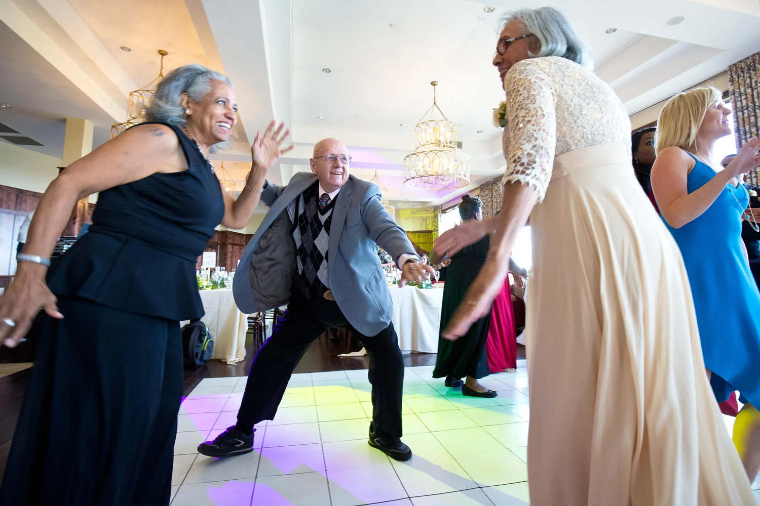 Pinery-at-the-hill-wedding-photographer-tomkphoto-40.jpg