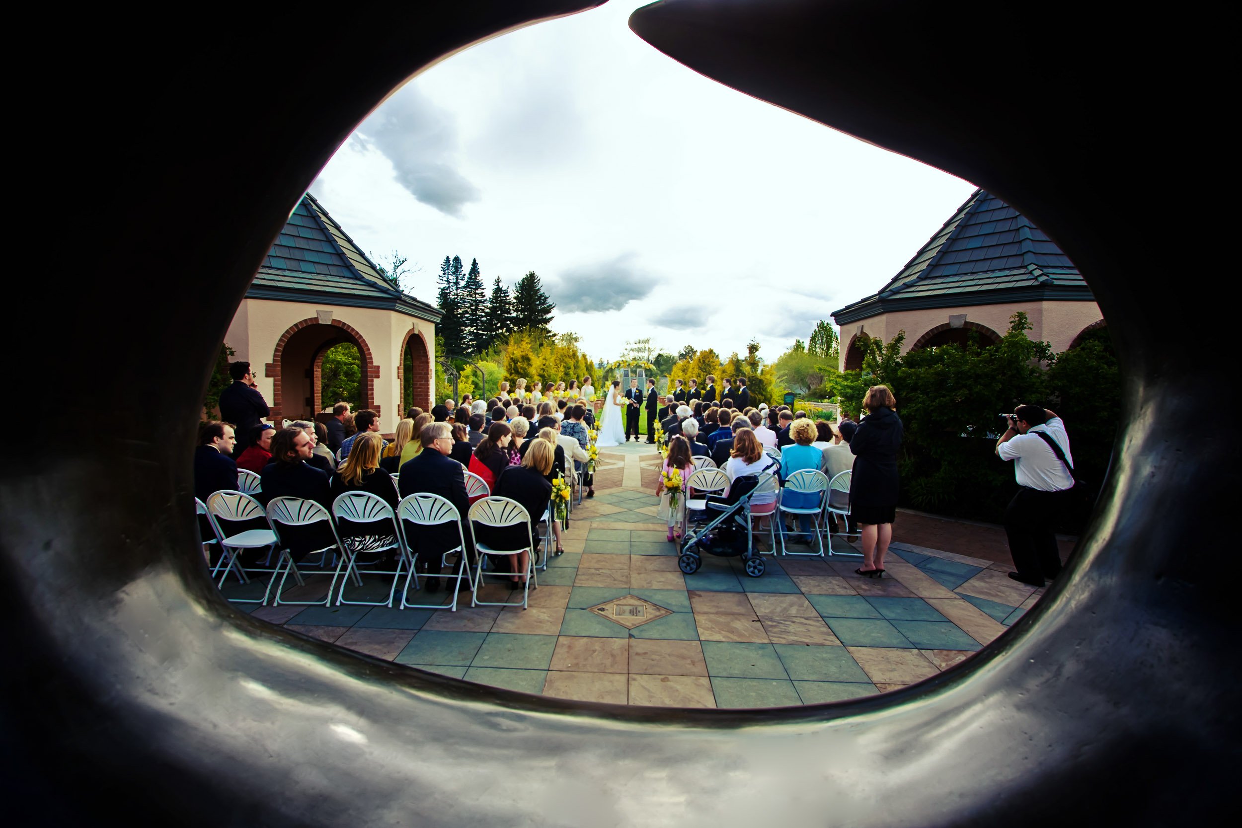 denver-botanic-gardens-wedding-photographer-tomKphoto-007.jpg