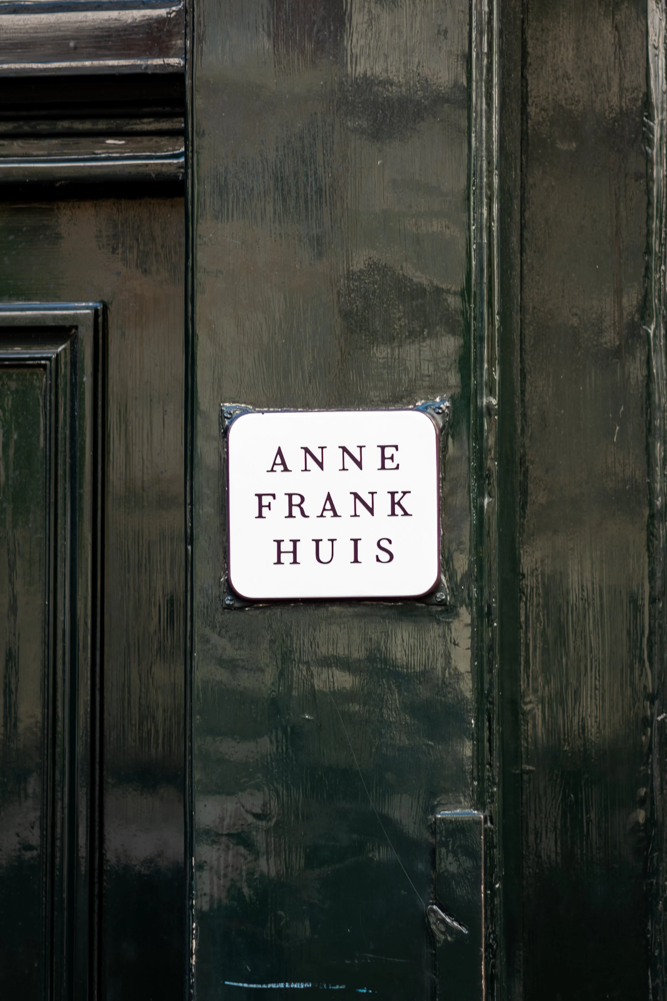 XT1G5802-Enhanced-NR.jpg