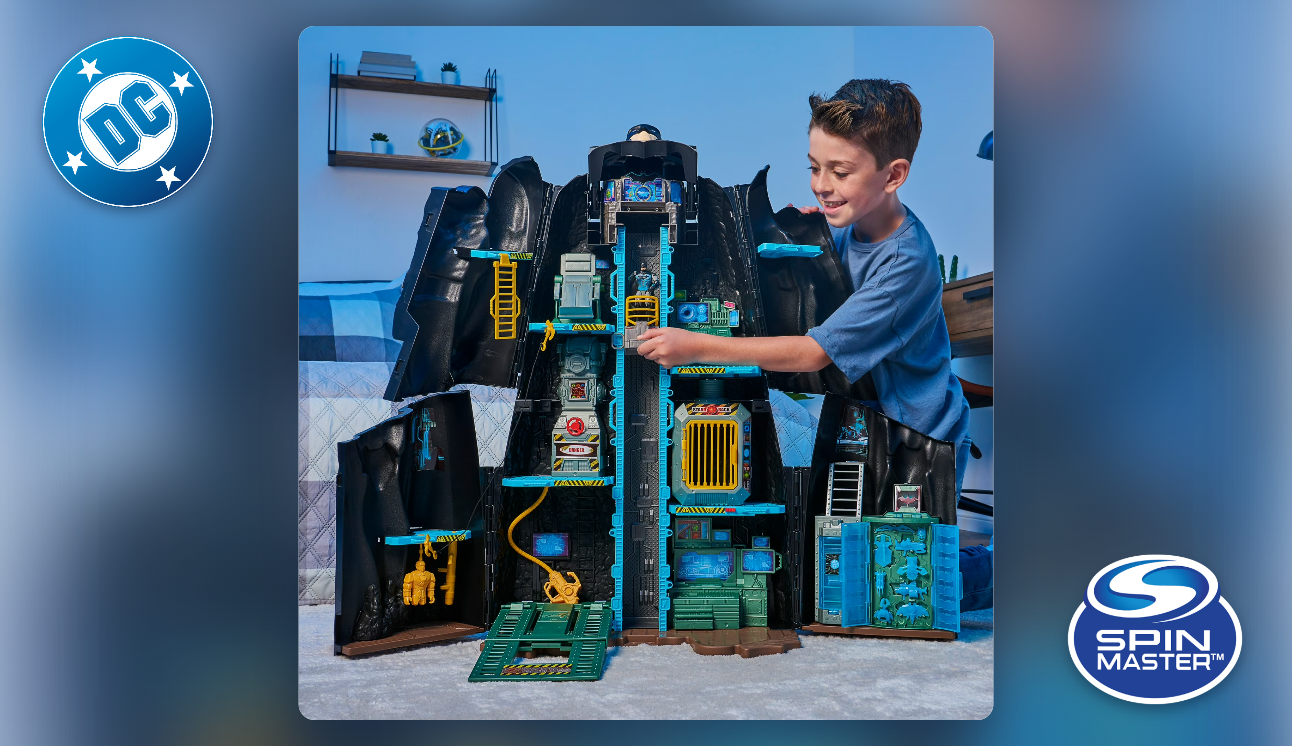 Batman Bat-Tech Batcave