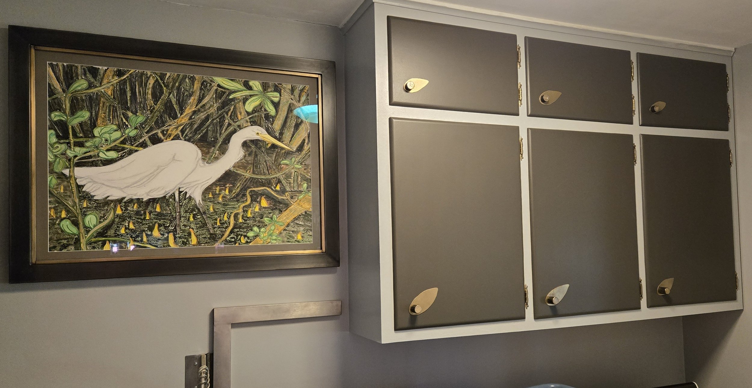 Cabinet-knobs-and-crane-drawing.jpg