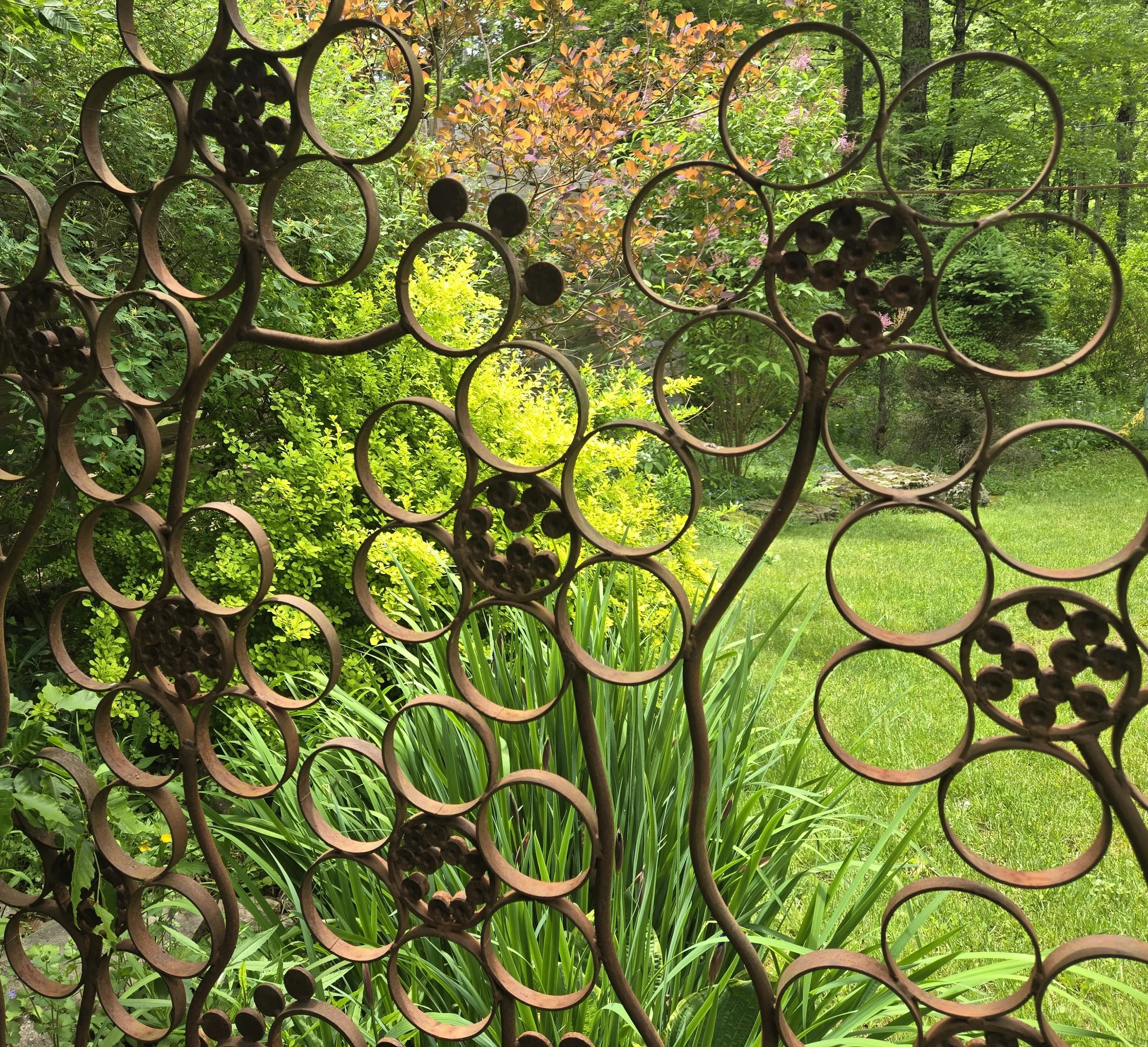gate-of-flowers.jpg
