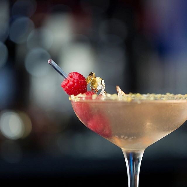 Are you tired of pouring your own glass of wine or cracking open a beer? 
Let us shake up a Signature or Classic Cocktail for you, and start the weekend off right!! The 22K featuring @stoli Peach, @grandmarnierusa Cordon Rouge, fresh muddled raspberr