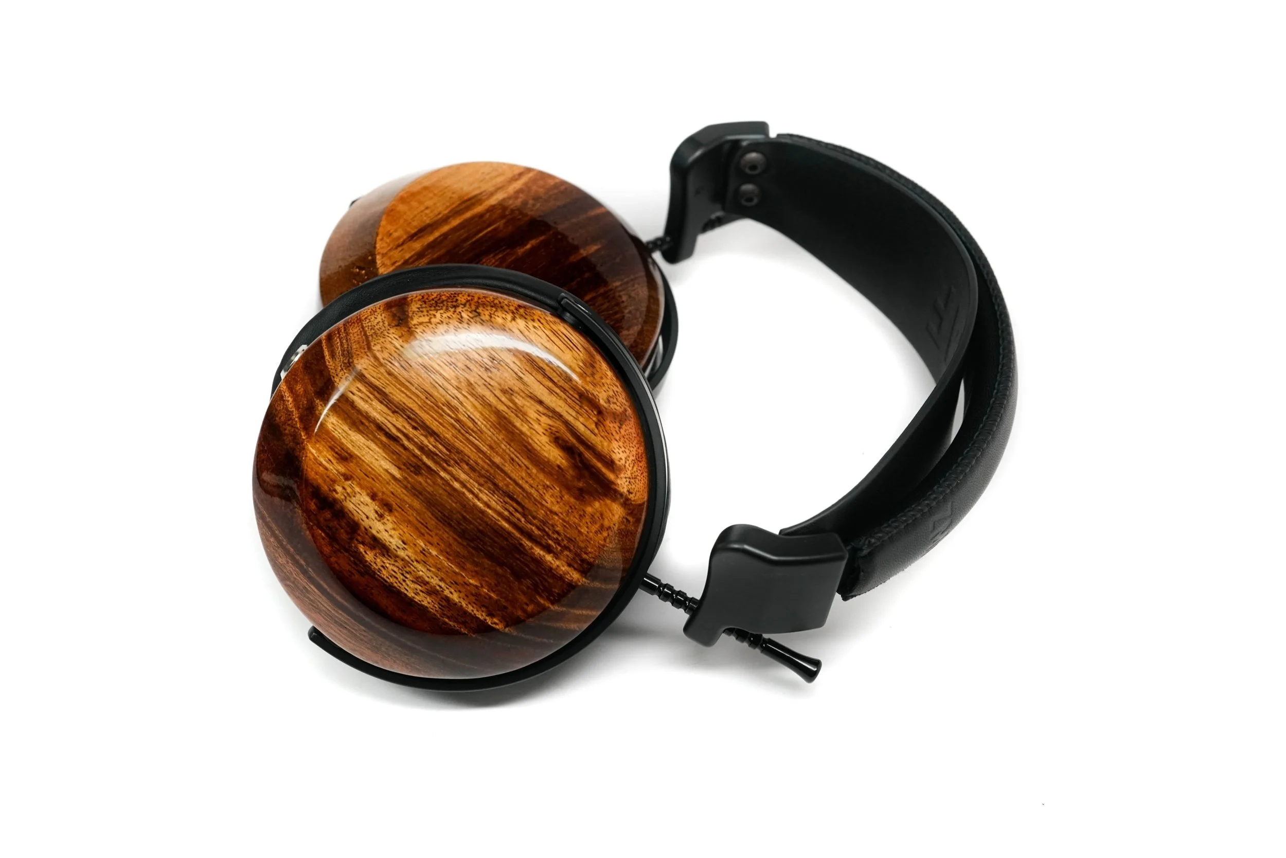 ZMF Verite Closed LTD Koa — Acorn Audio