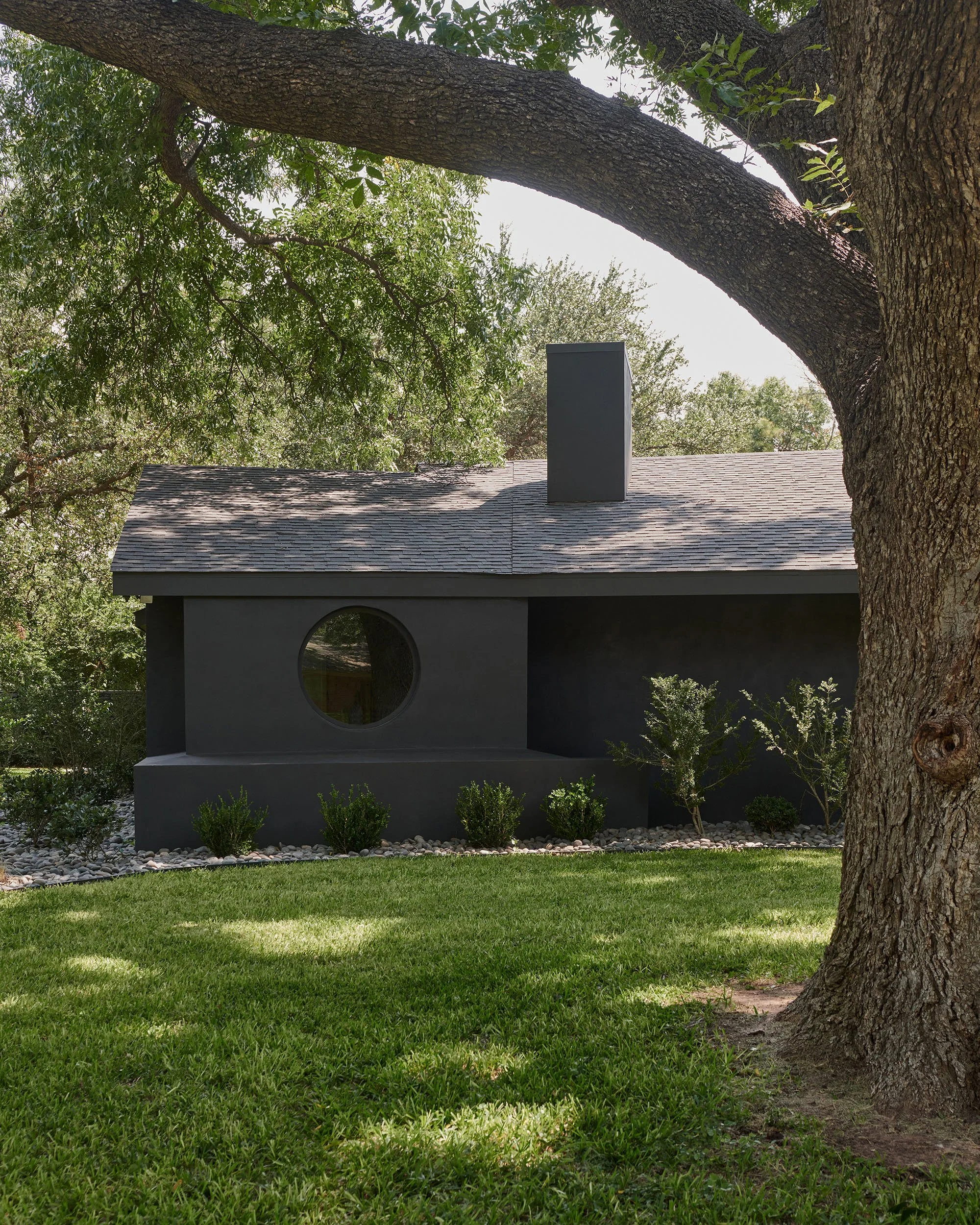 18 - exterior circle.jpg