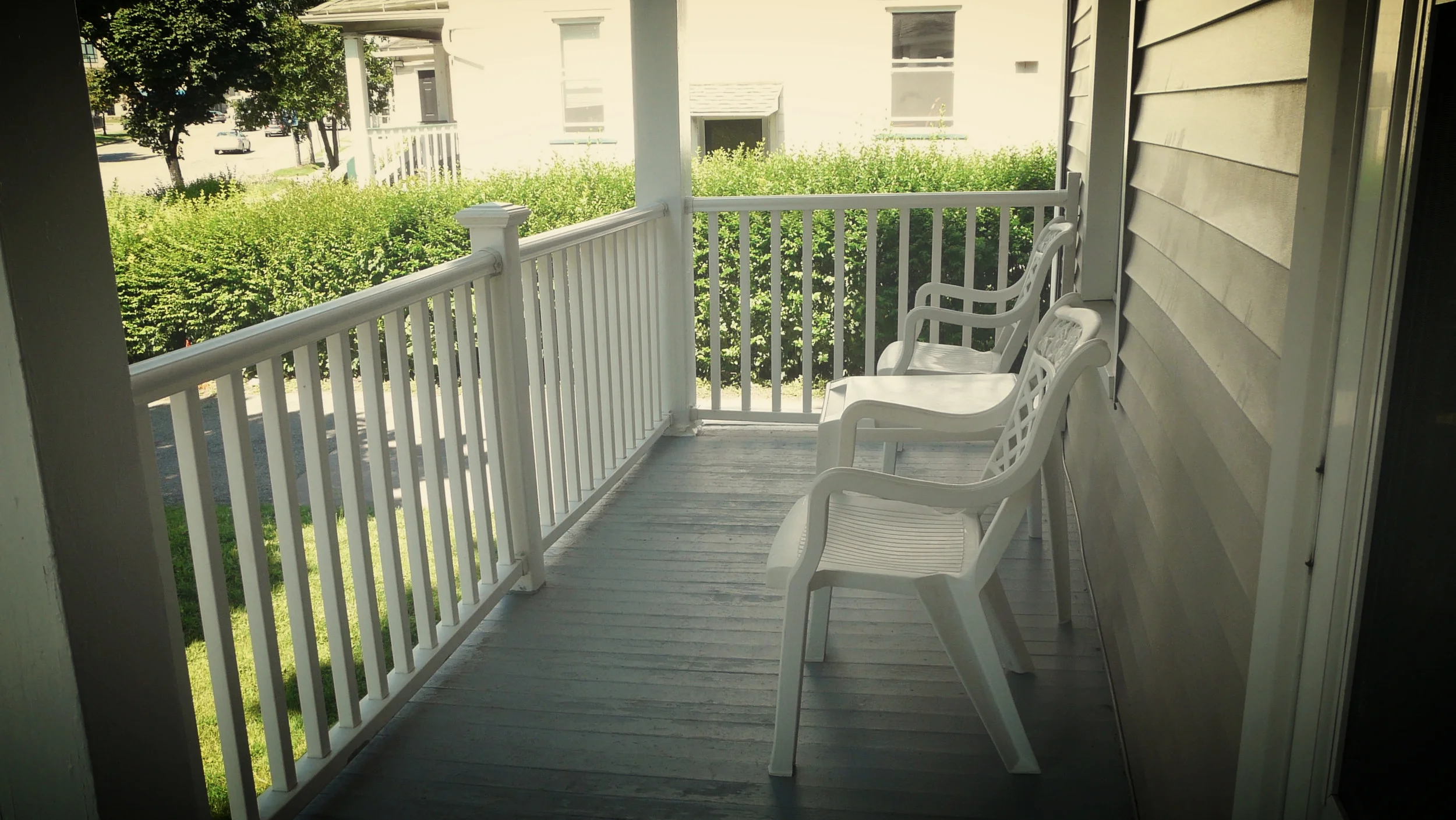 Front porch.JPG