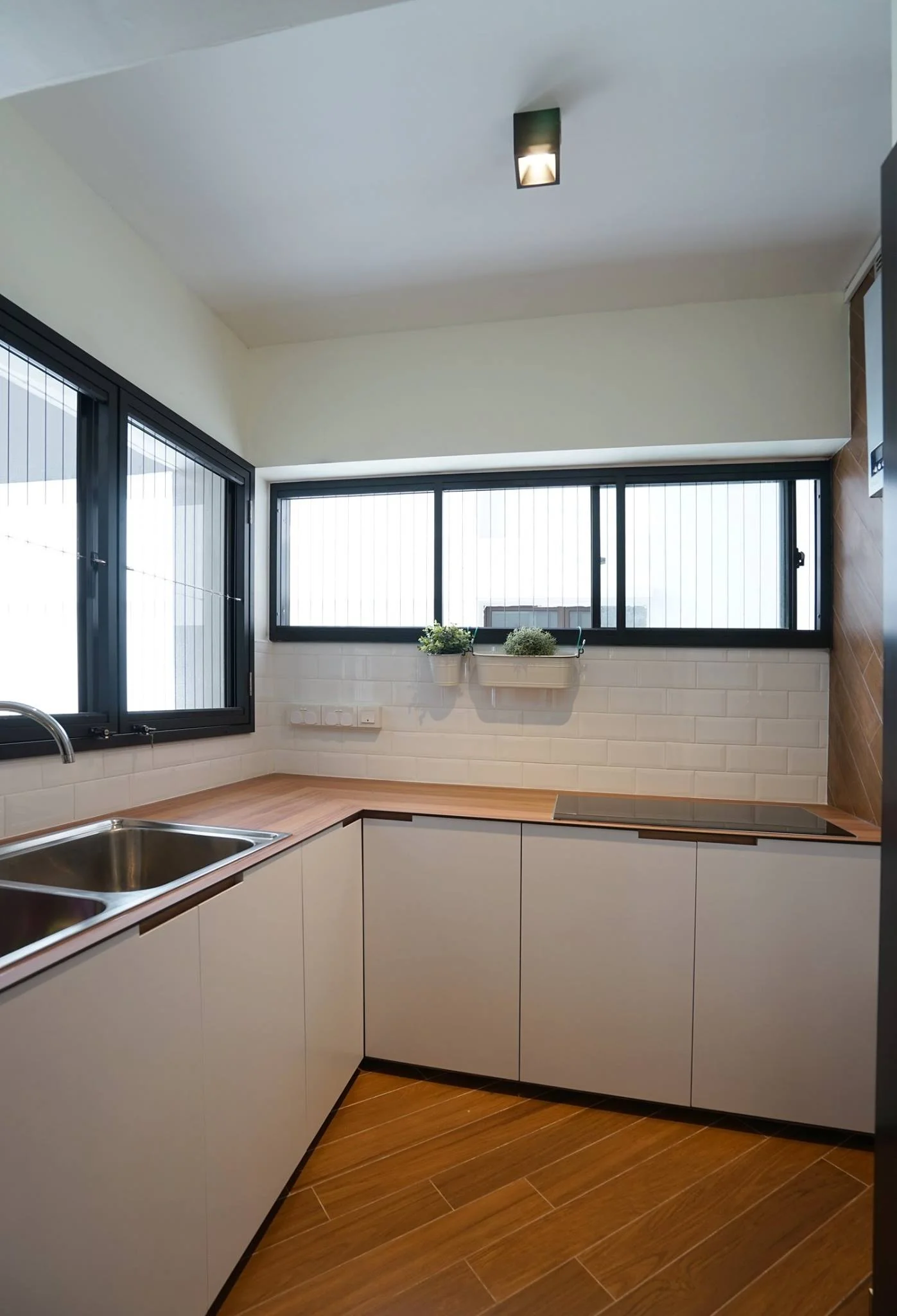 8. metamorph-design-metamorph-works-compassvale-hdb.jpg