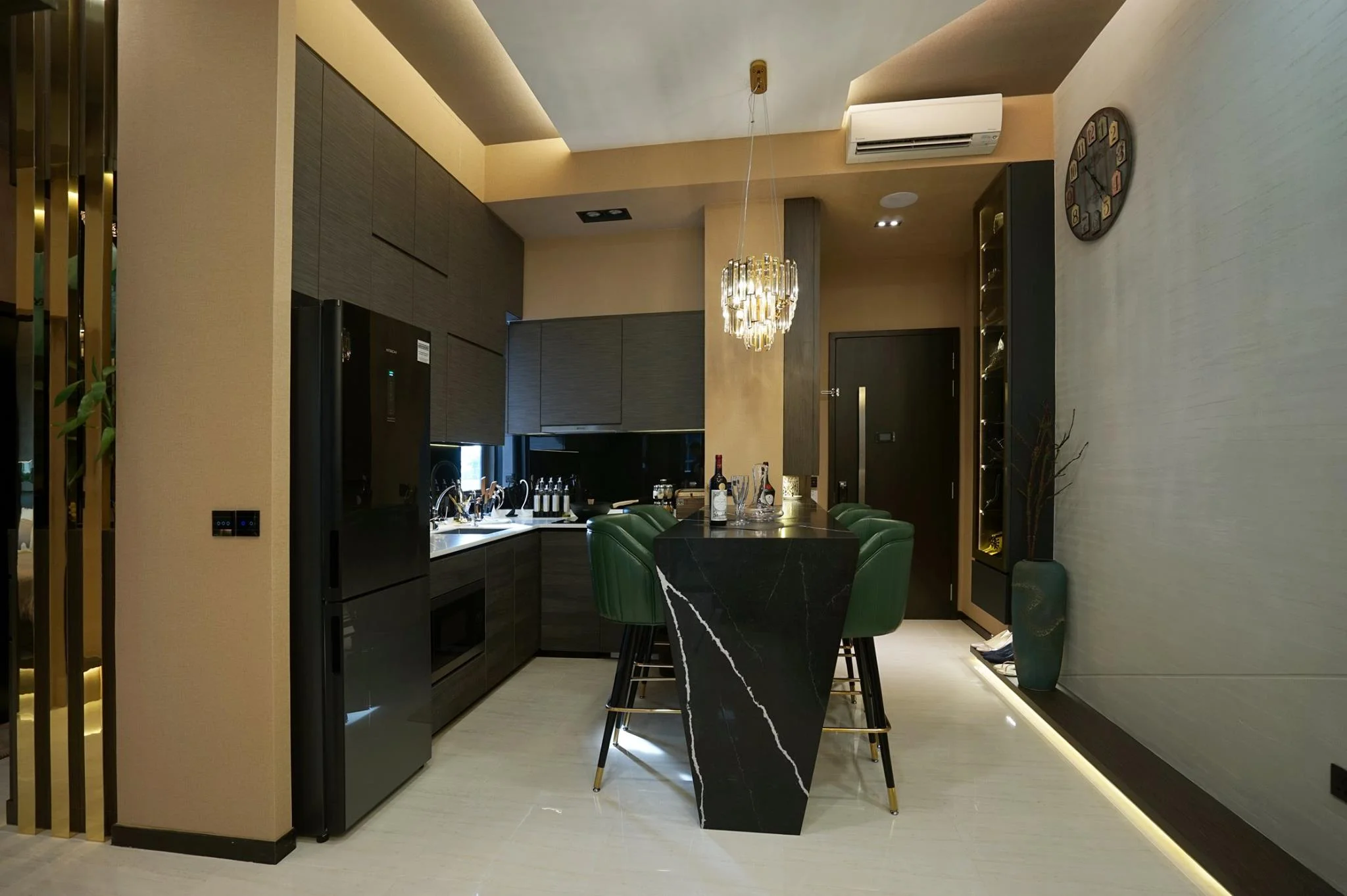 3. metamorph-design-metamorph-works-sims-urban-oasis-condo.jpg