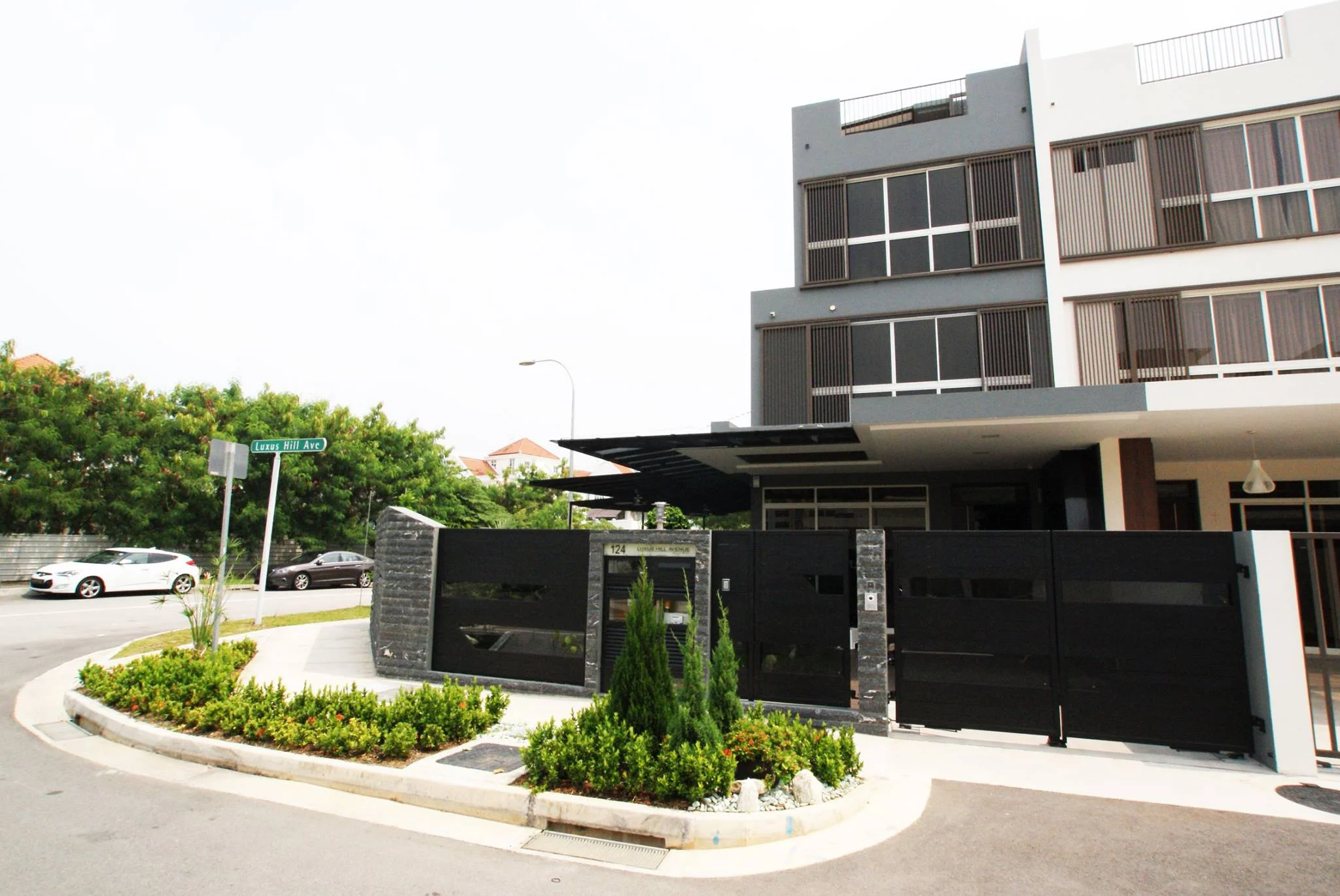 2. metamorph-design-metamorph-works-124-luxus-hill-avenue-landed-property.jpg