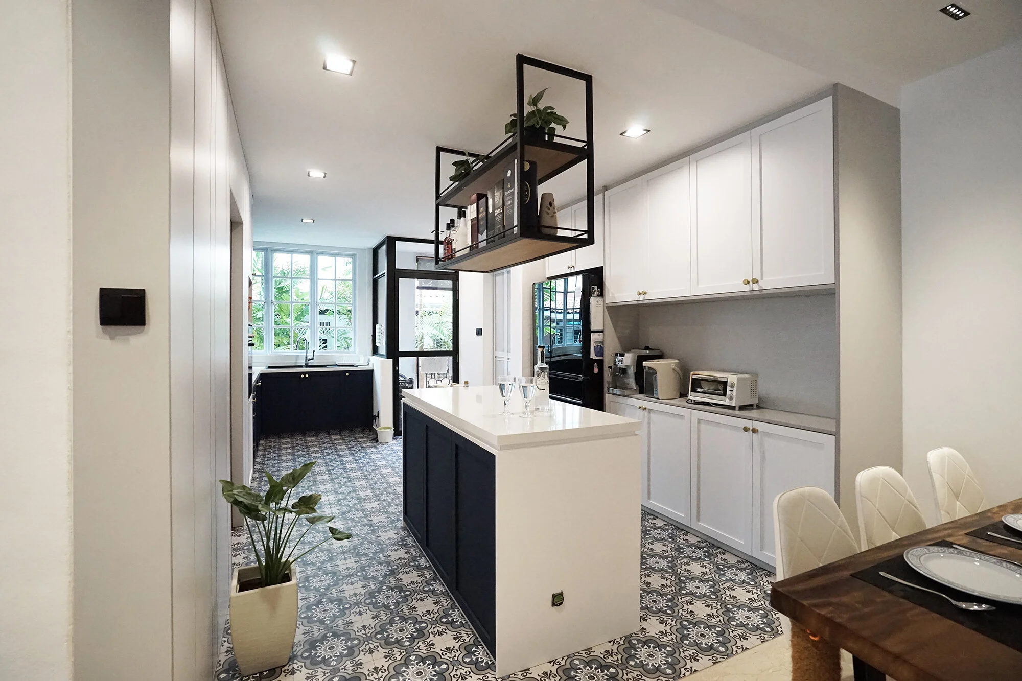 7. Metamorph-design-livingston-mansion-metamorph-works-condo-LS 007.jpg