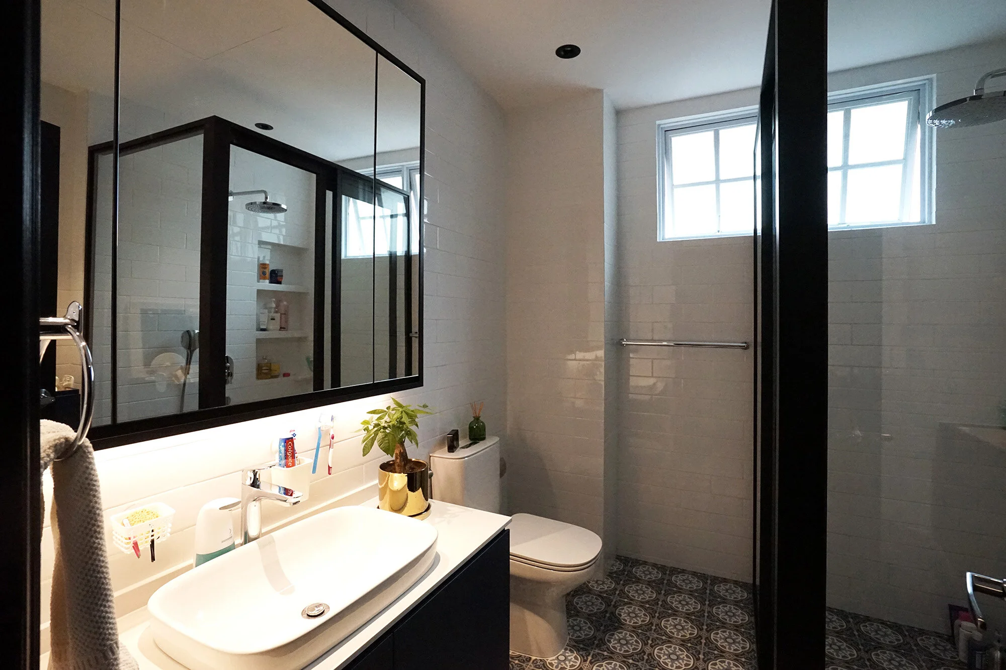 9. Metamorph-design-livingston-mansion-metamorph-works-condo-LS 010.jpg