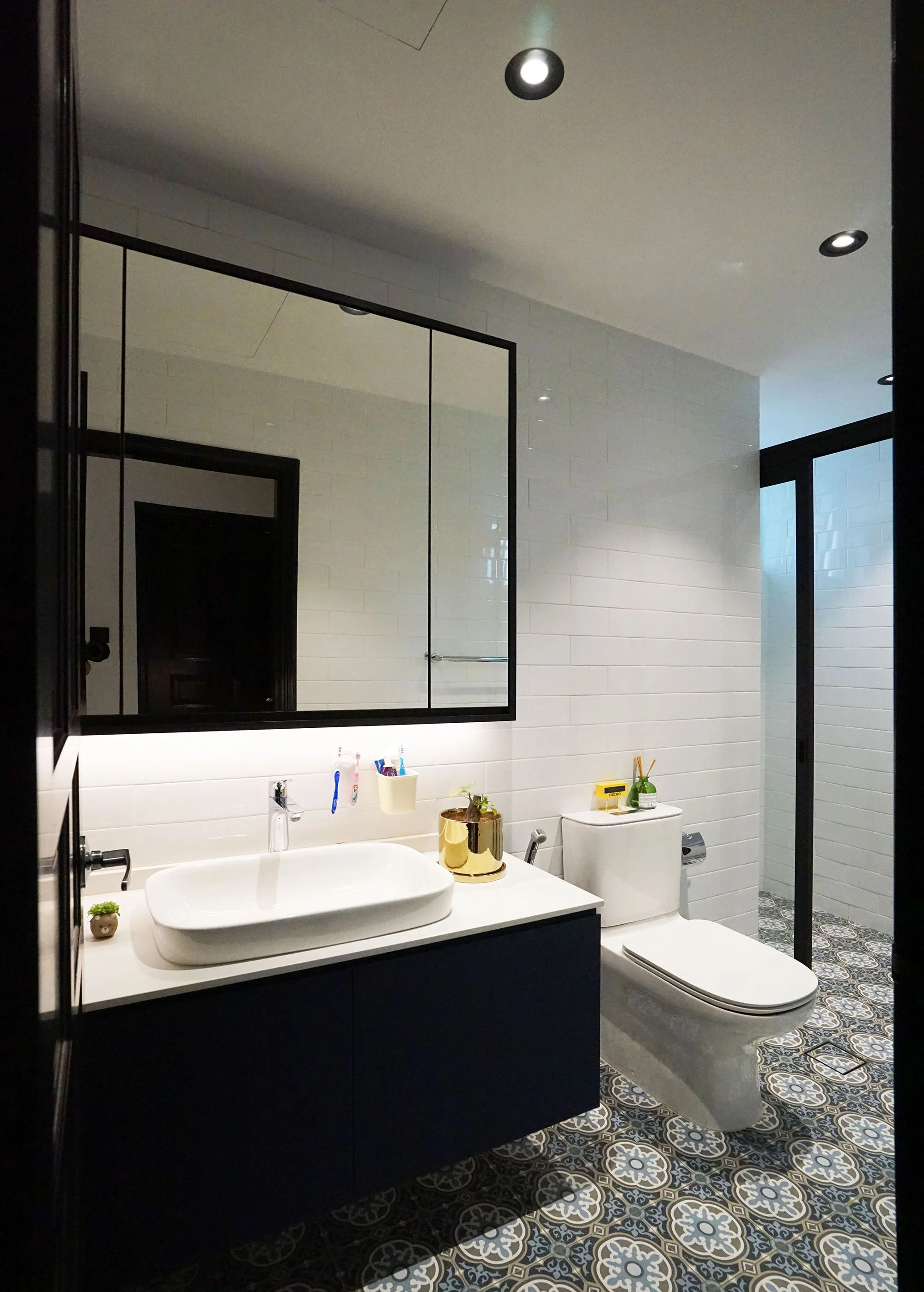 10. Metamorph-design-livingston-mansion-metamorph-works-condo-LS 012.jpg