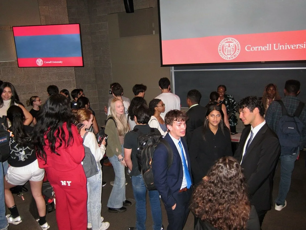 Thank you to everyone who came out to our Breaking Into Pre-Panel yesterday! Your energy, curiosity, and engagement remind us why building spaces like this matters. Whether or not you decide to join one of these organizations, know that the pre-law c