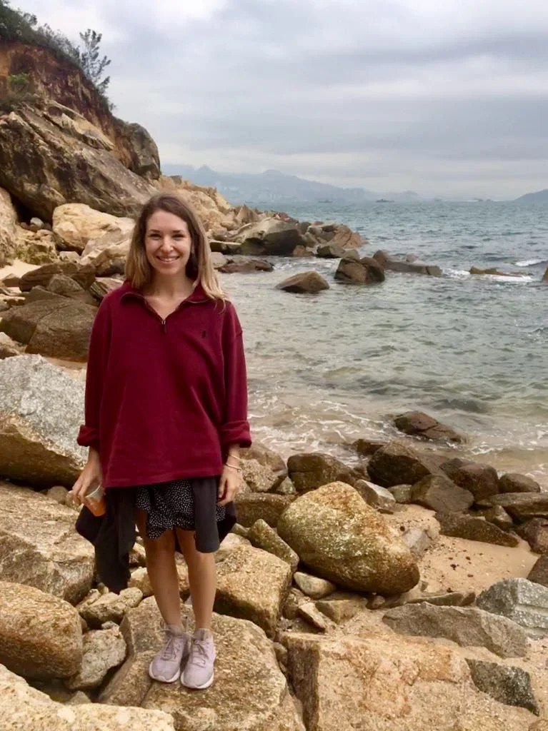 Beside the seaside, beside the sea