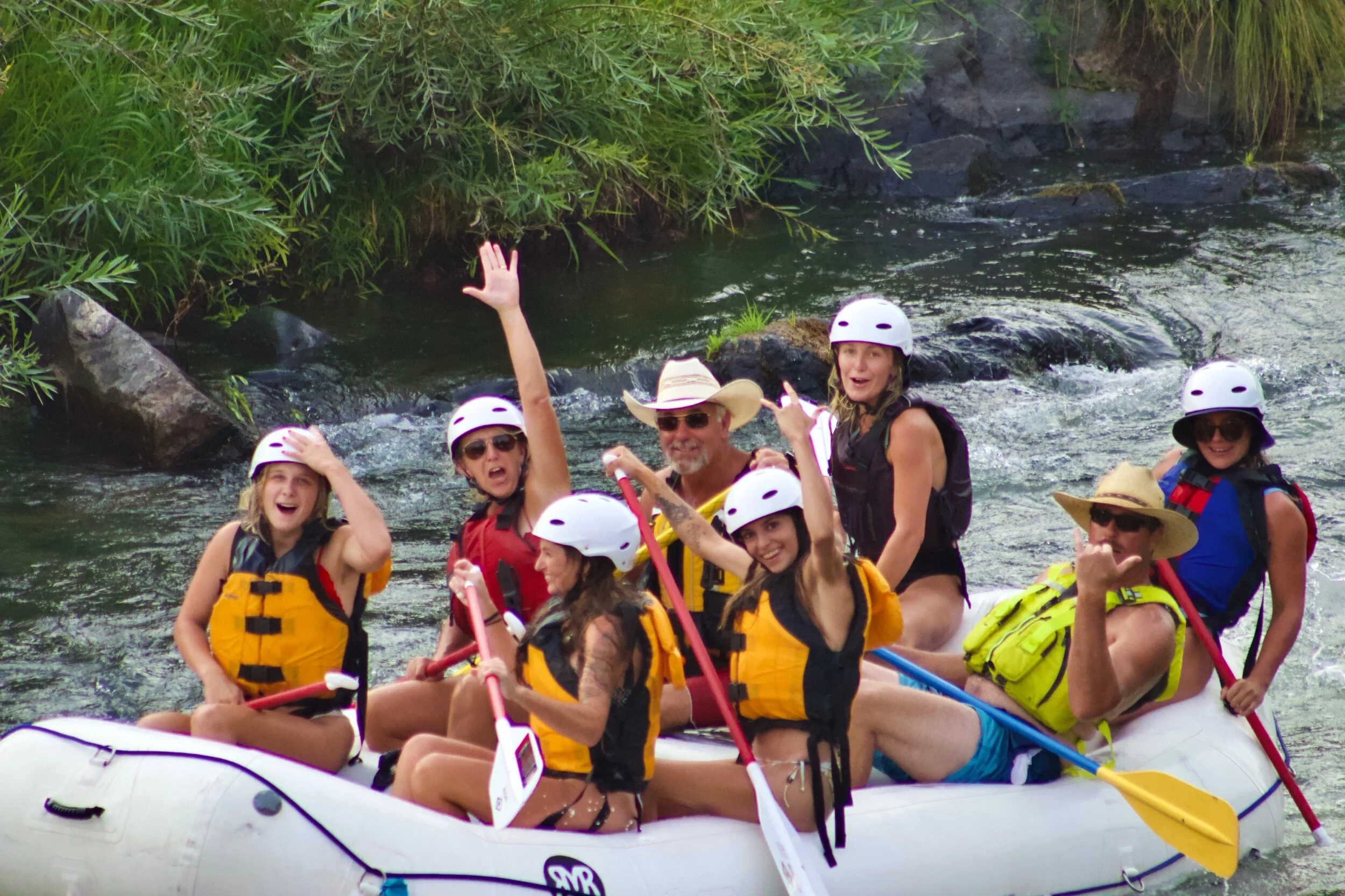 Jefferson State Outfitters Rogue River Rafting & Fishing