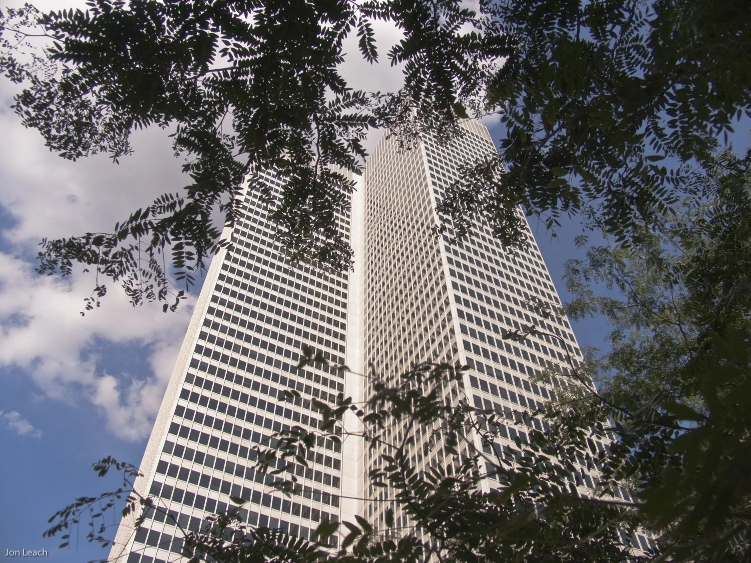 R3344x2484-01302-30.jpg
