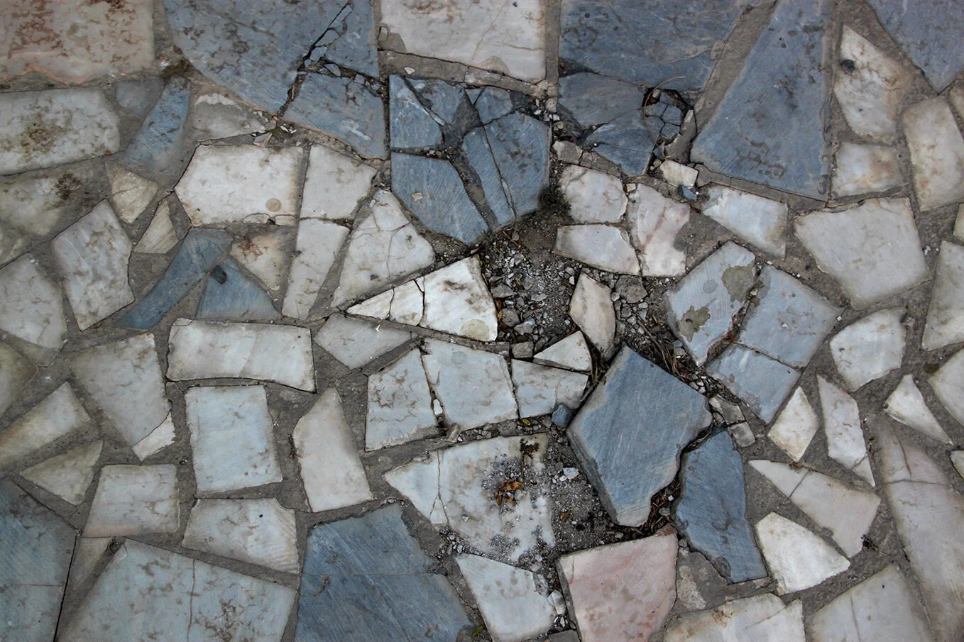 disrepair03.JPG