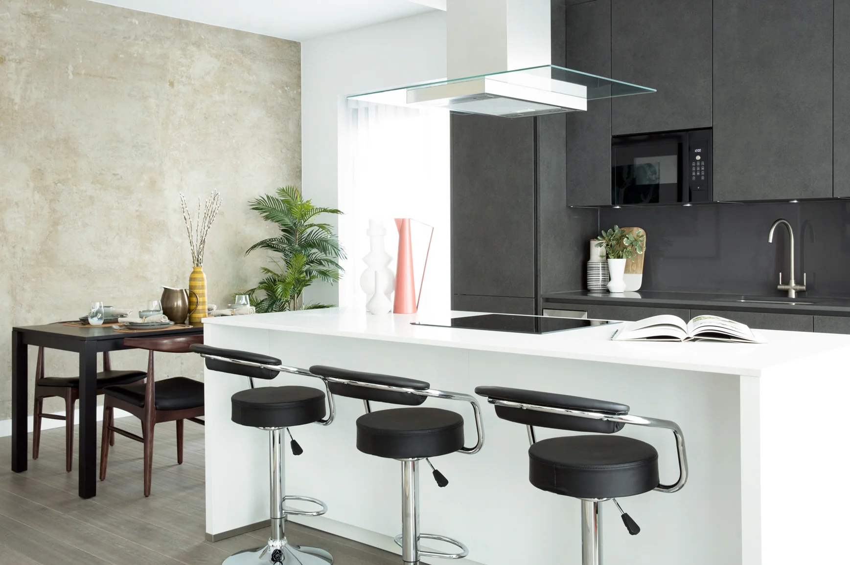 Knight_Frank_Interior_Services_Eight_Shoreditch_008_Kitchen_Dining_Area.jpg